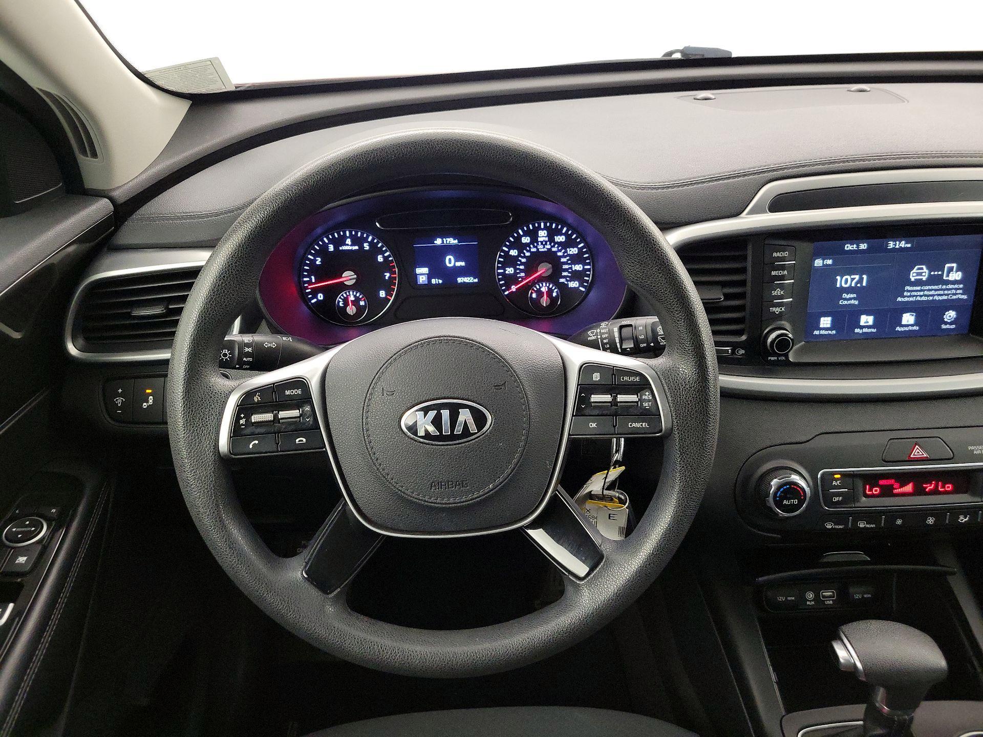 Thumbnail: 2019 Kia Sorento - 10