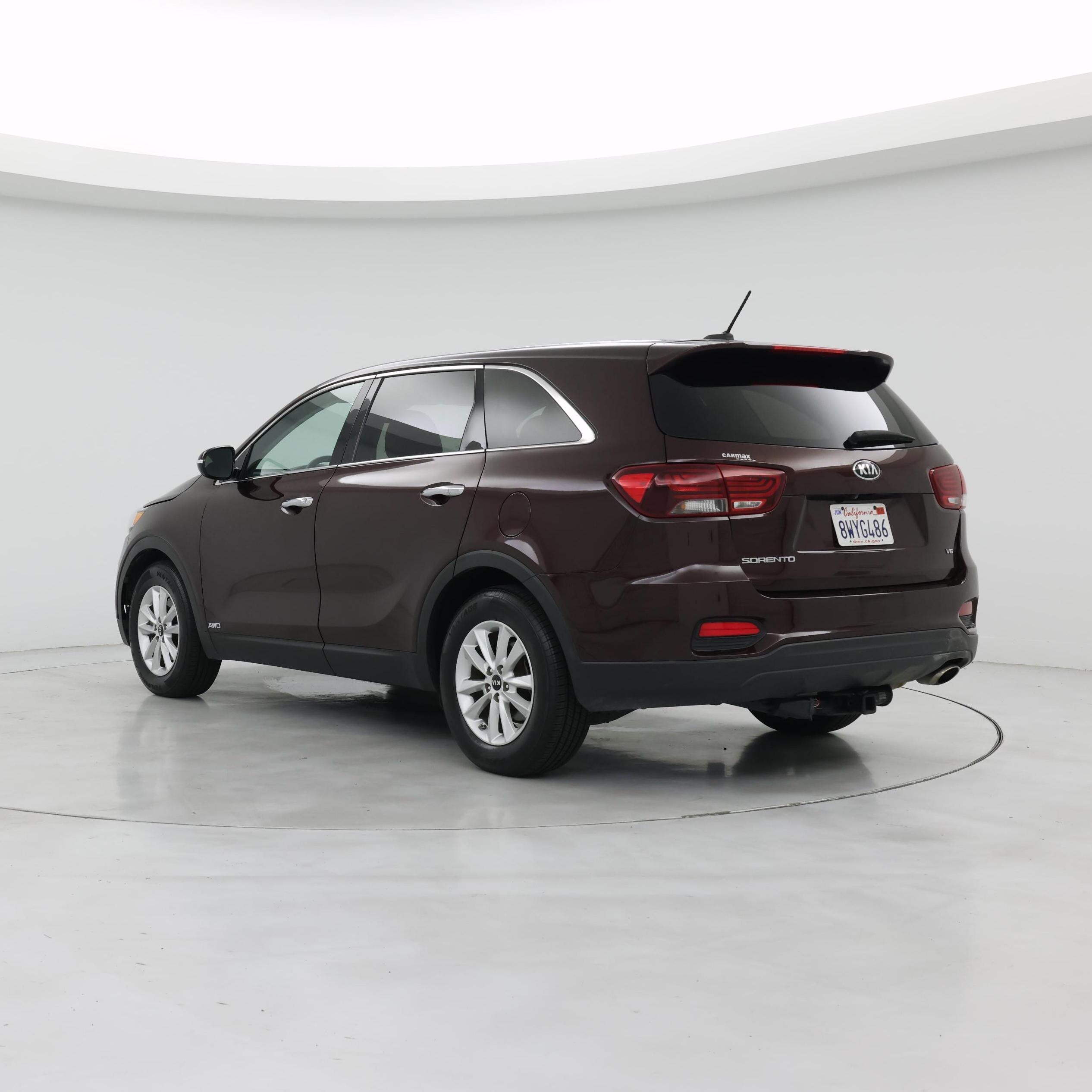 Thumbnail: 2019 Kia Sorento - 2