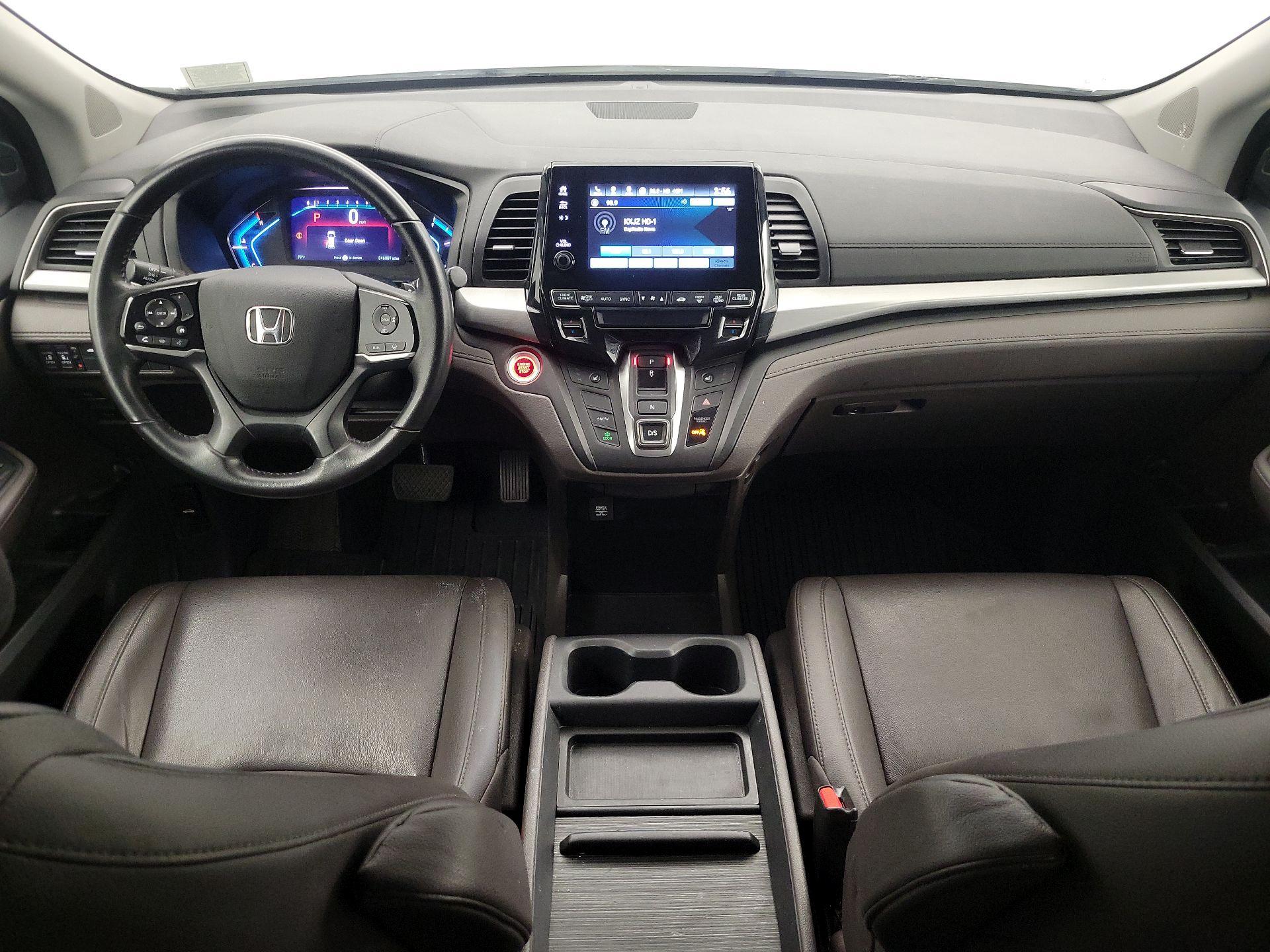 Thumbnail: 2018 Honda Odyssey - 9