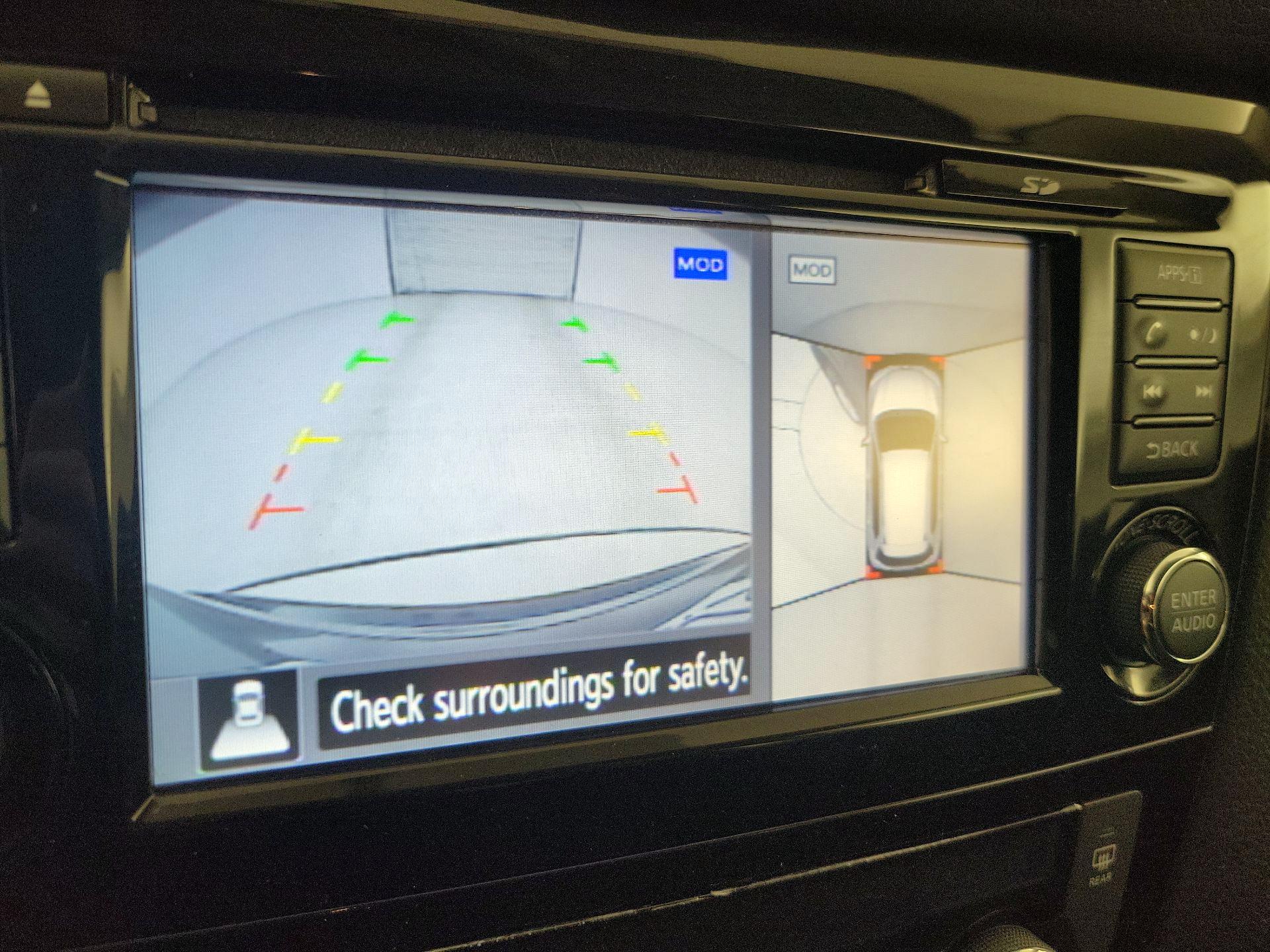 Thumbnail: 2016 Nissan Rogue - 13