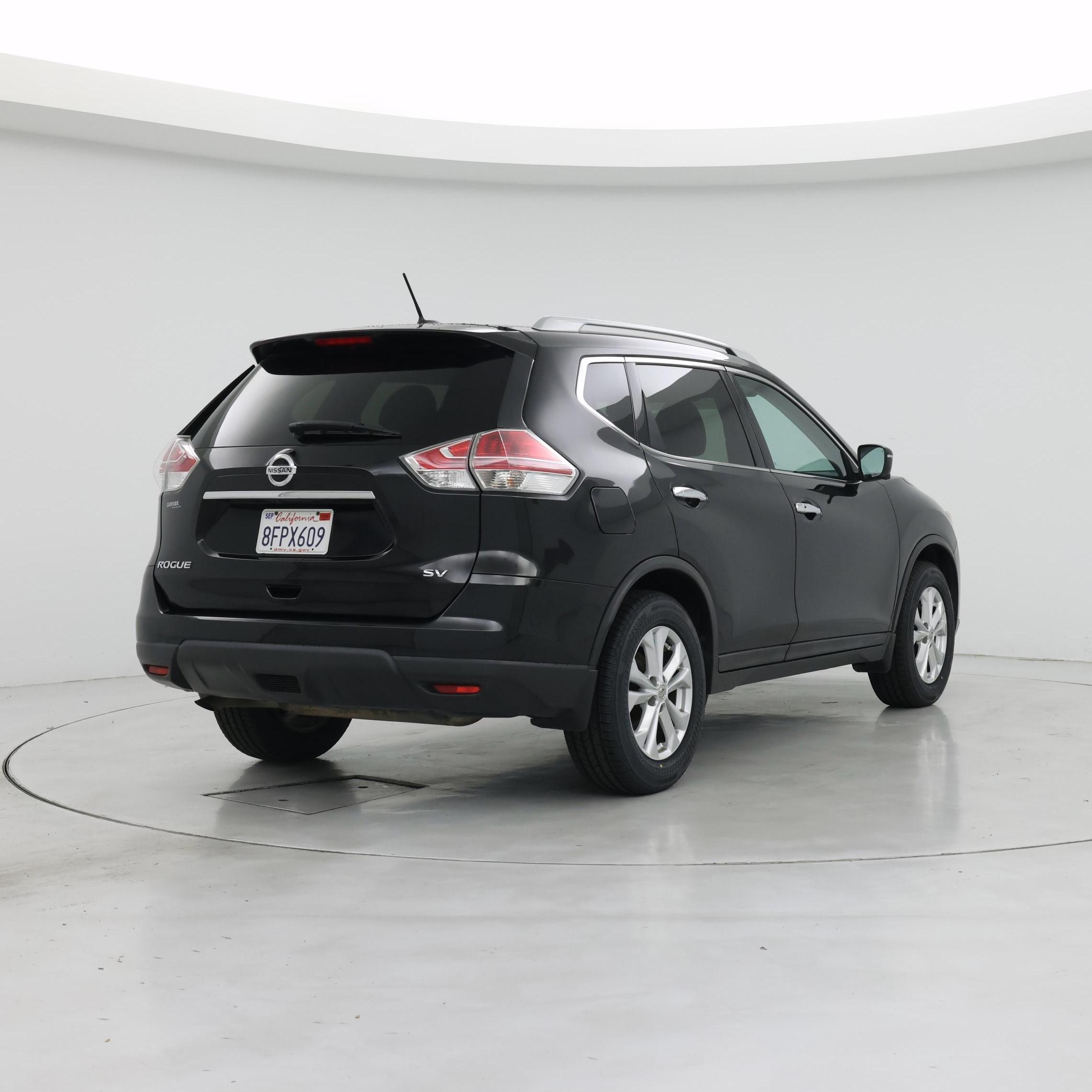 Thumbnail: 2016 Nissan Rogue - 8