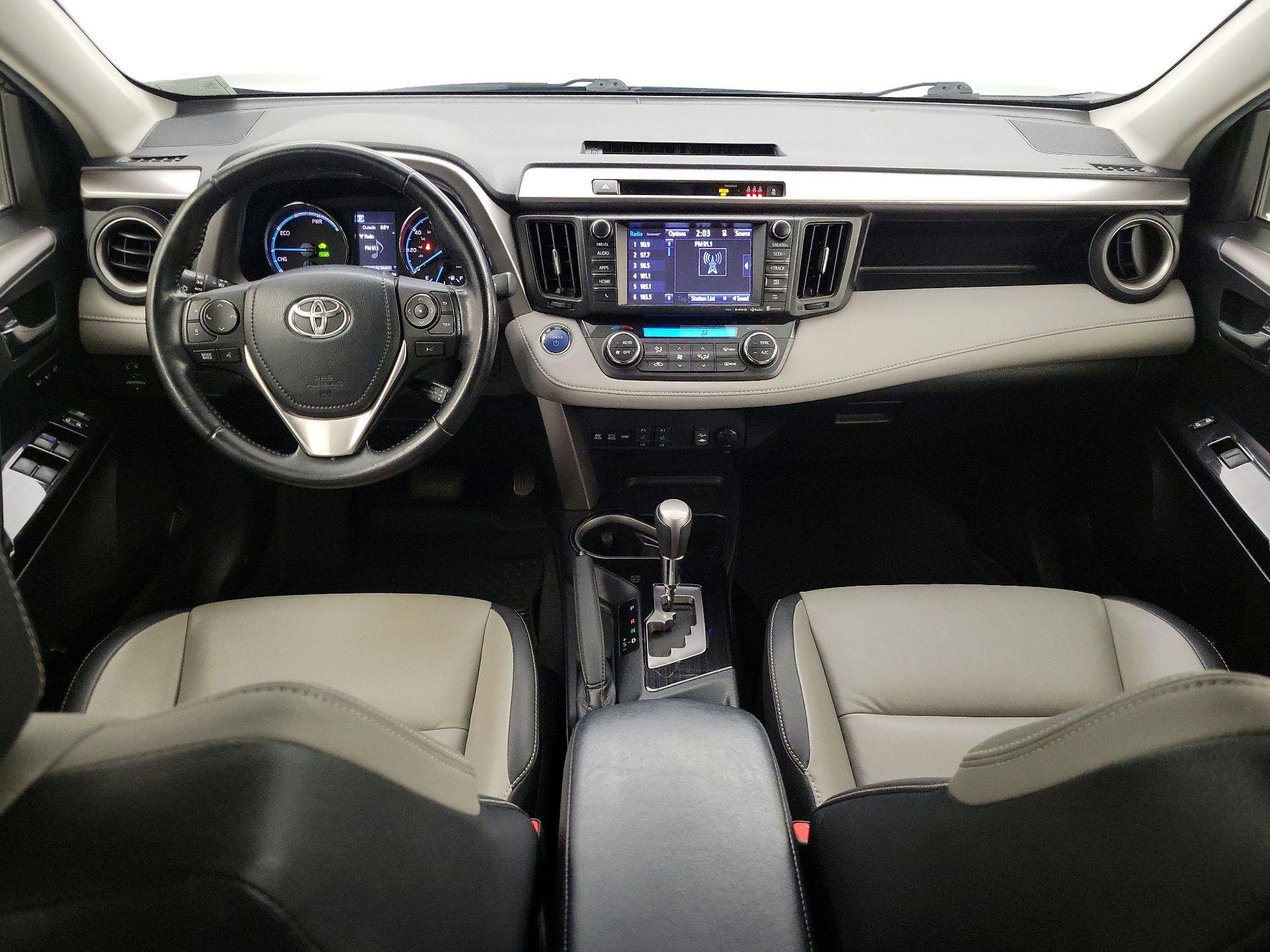 Thumbnail: 2018 Toyota RAV4 - 9