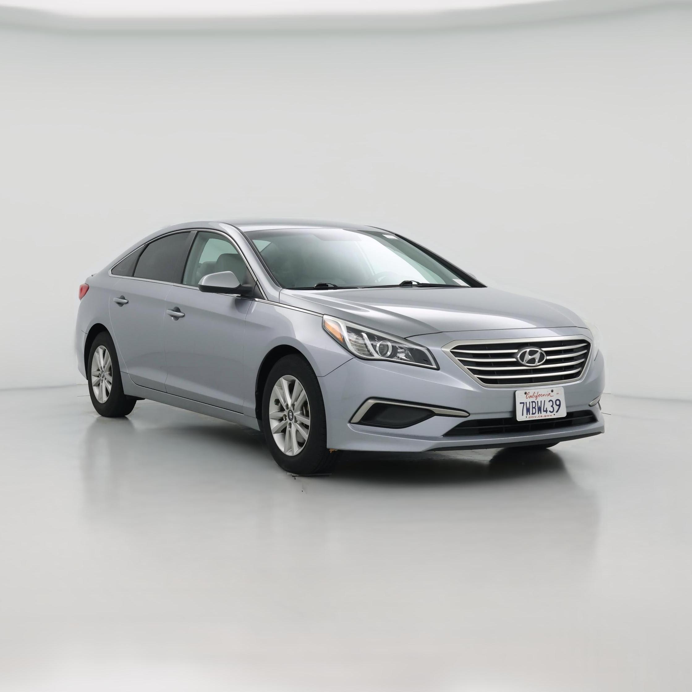 Thumbnail: 2017 Hyundai Sonata - 1