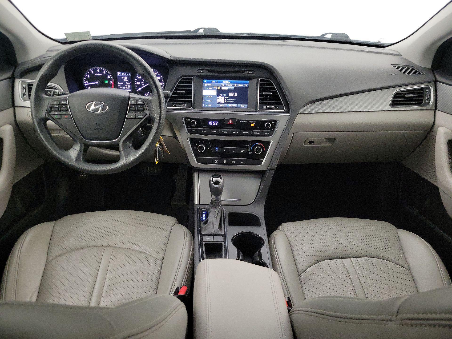 Thumbnail: 2017 Hyundai Sonata - 9