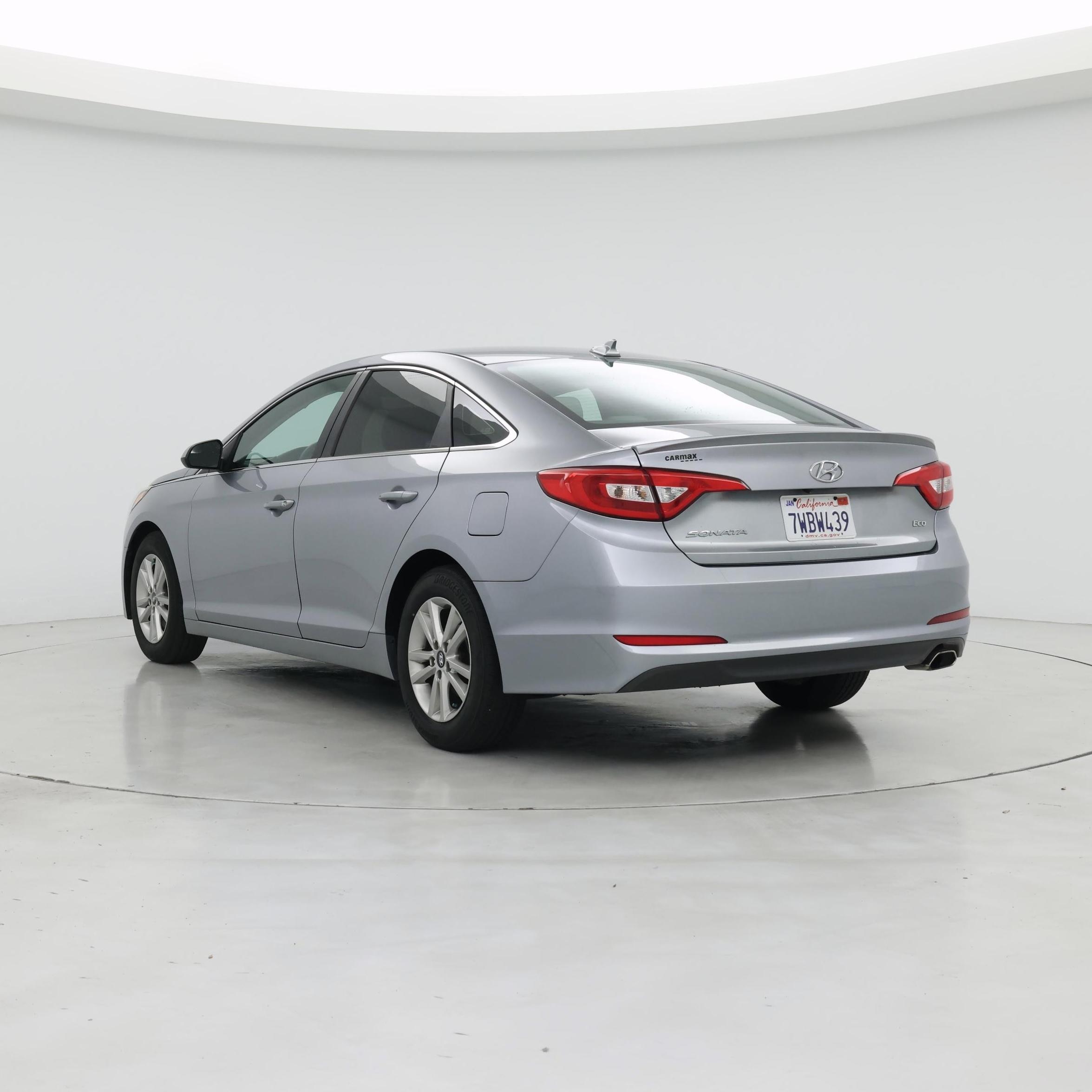 Thumbnail: 2017 Hyundai Sonata - 2