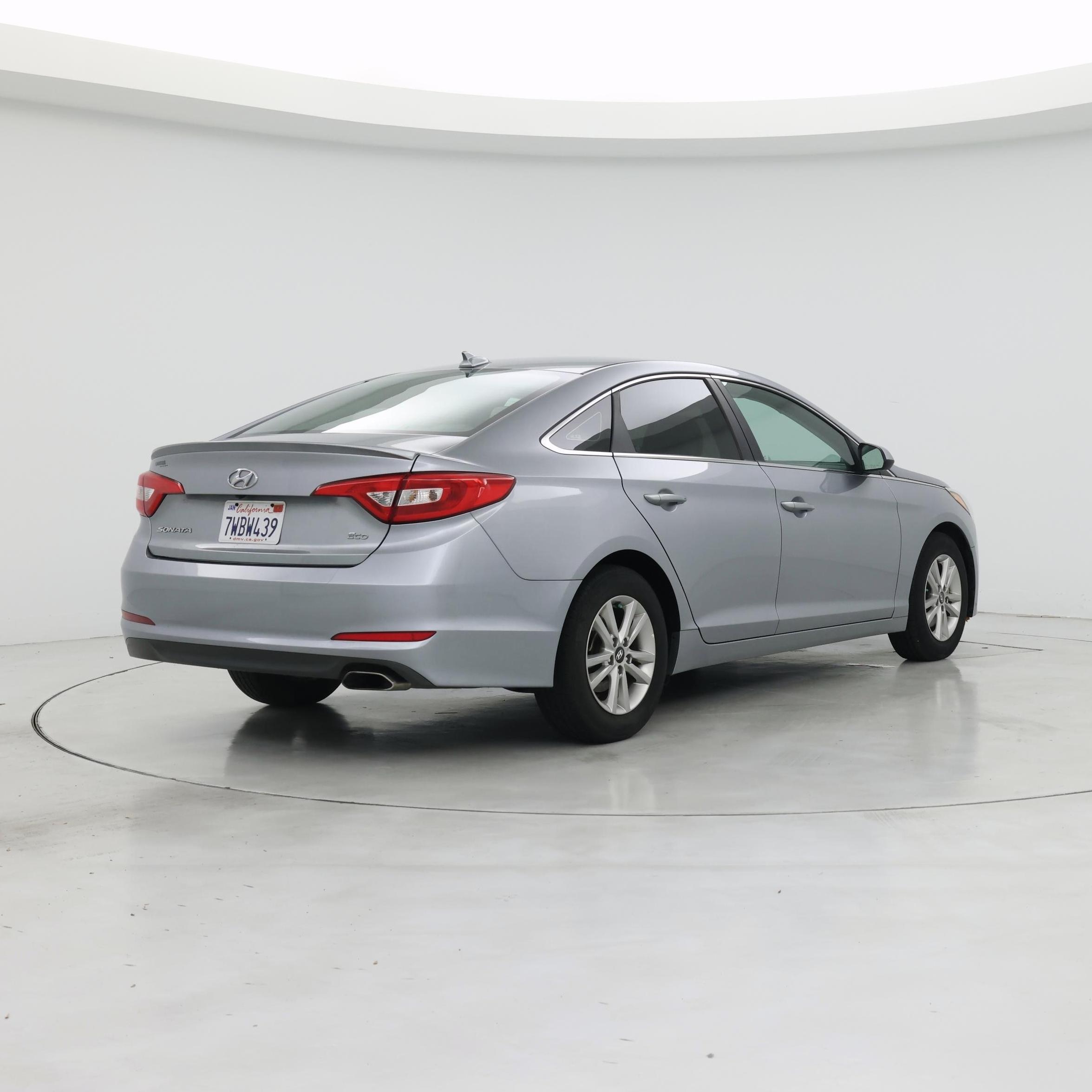 Thumbnail: 2017 Hyundai Sonata - 8