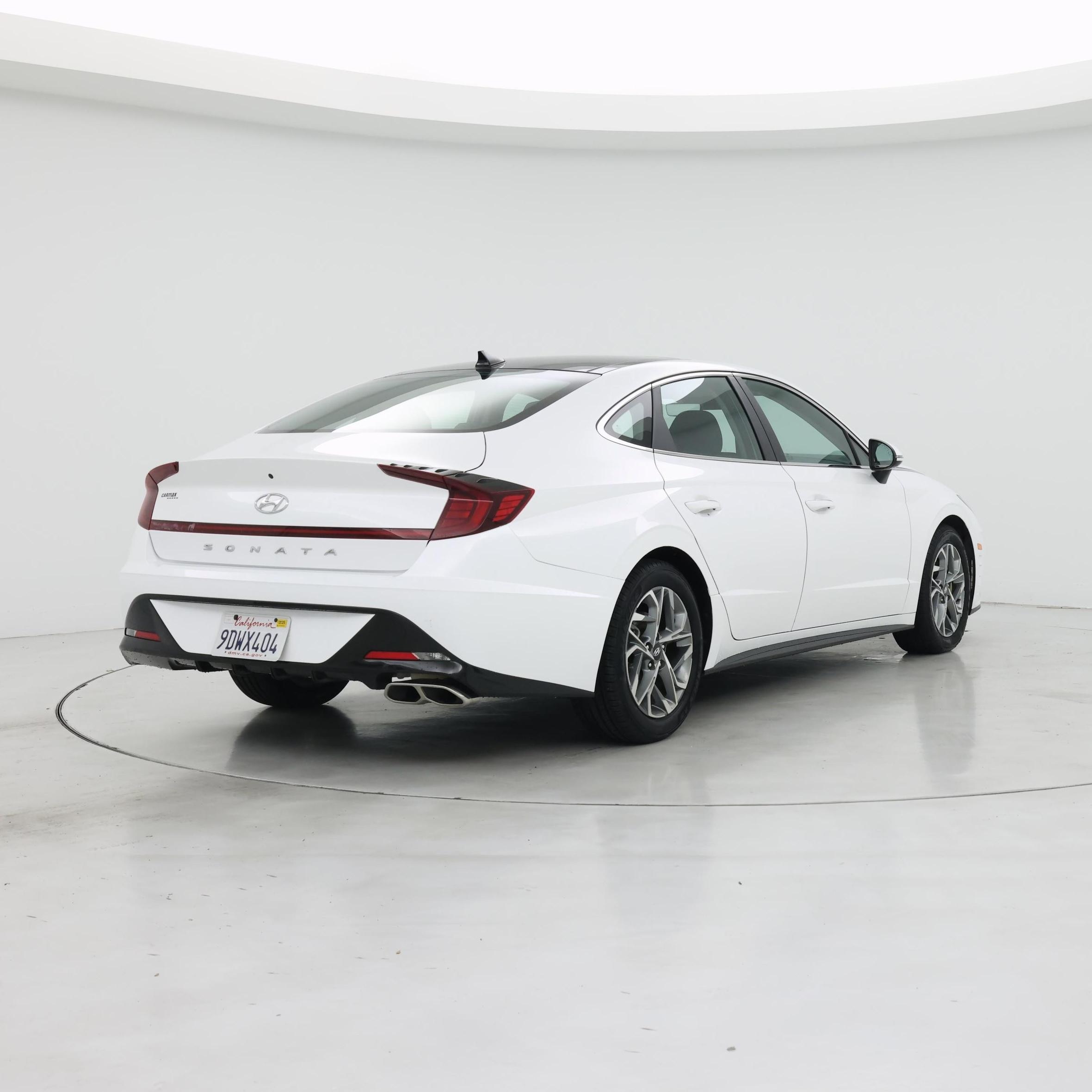 Thumbnail: 2023 Hyundai Sonata - 8