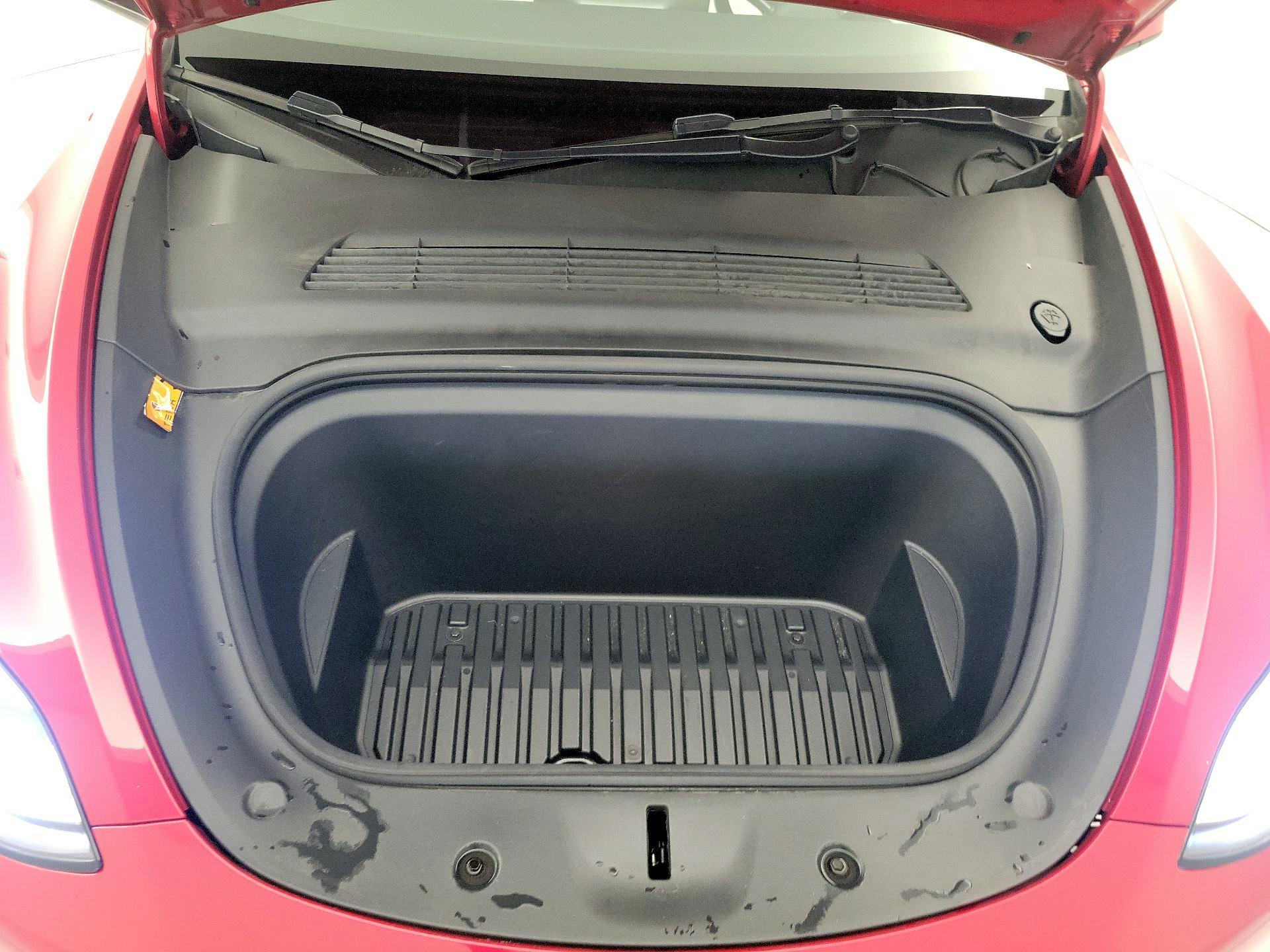 Thumbnail: 2021 Tesla Model Y - 20