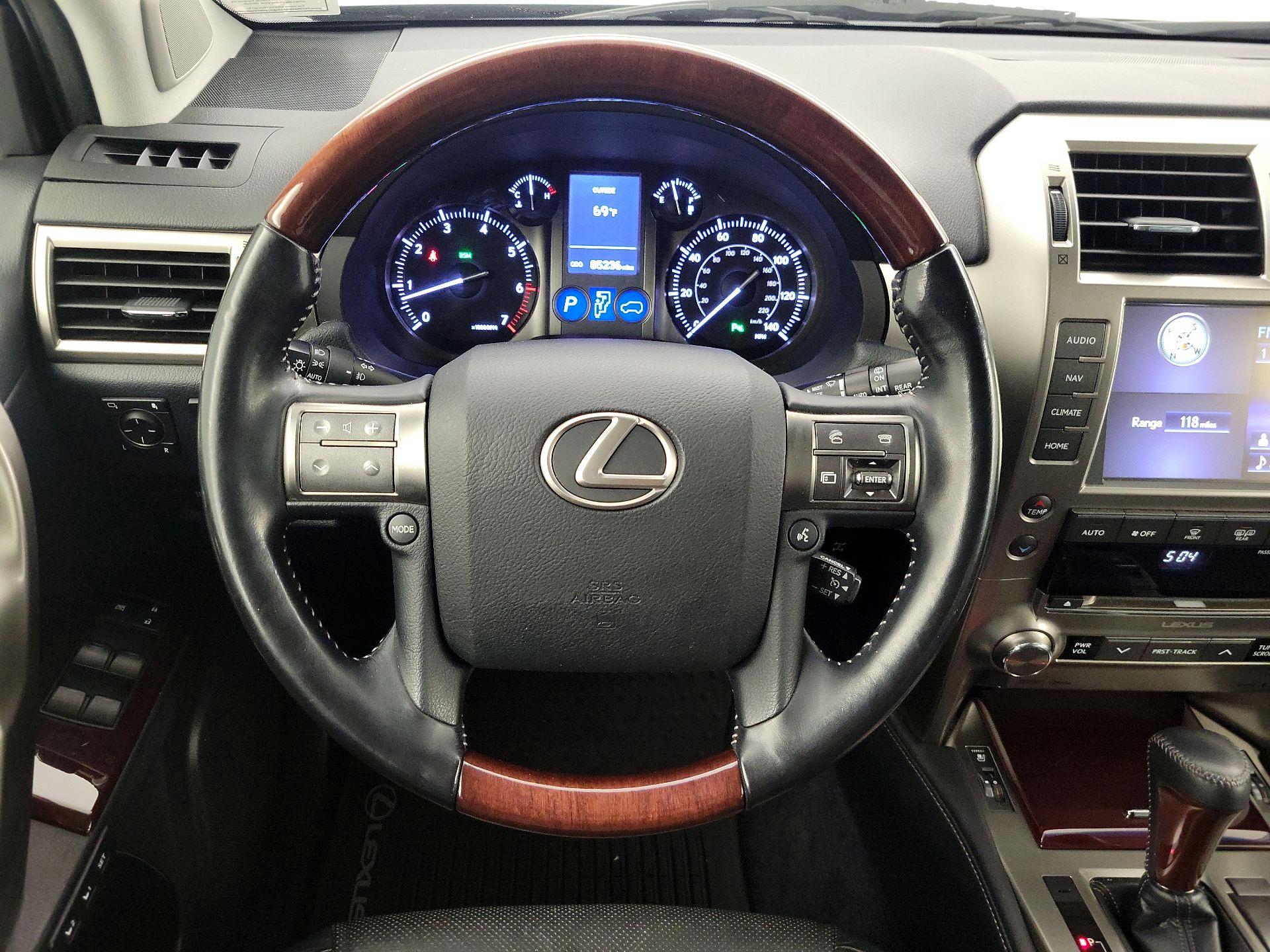 Thumbnail: 2018 Lexus GX - 10