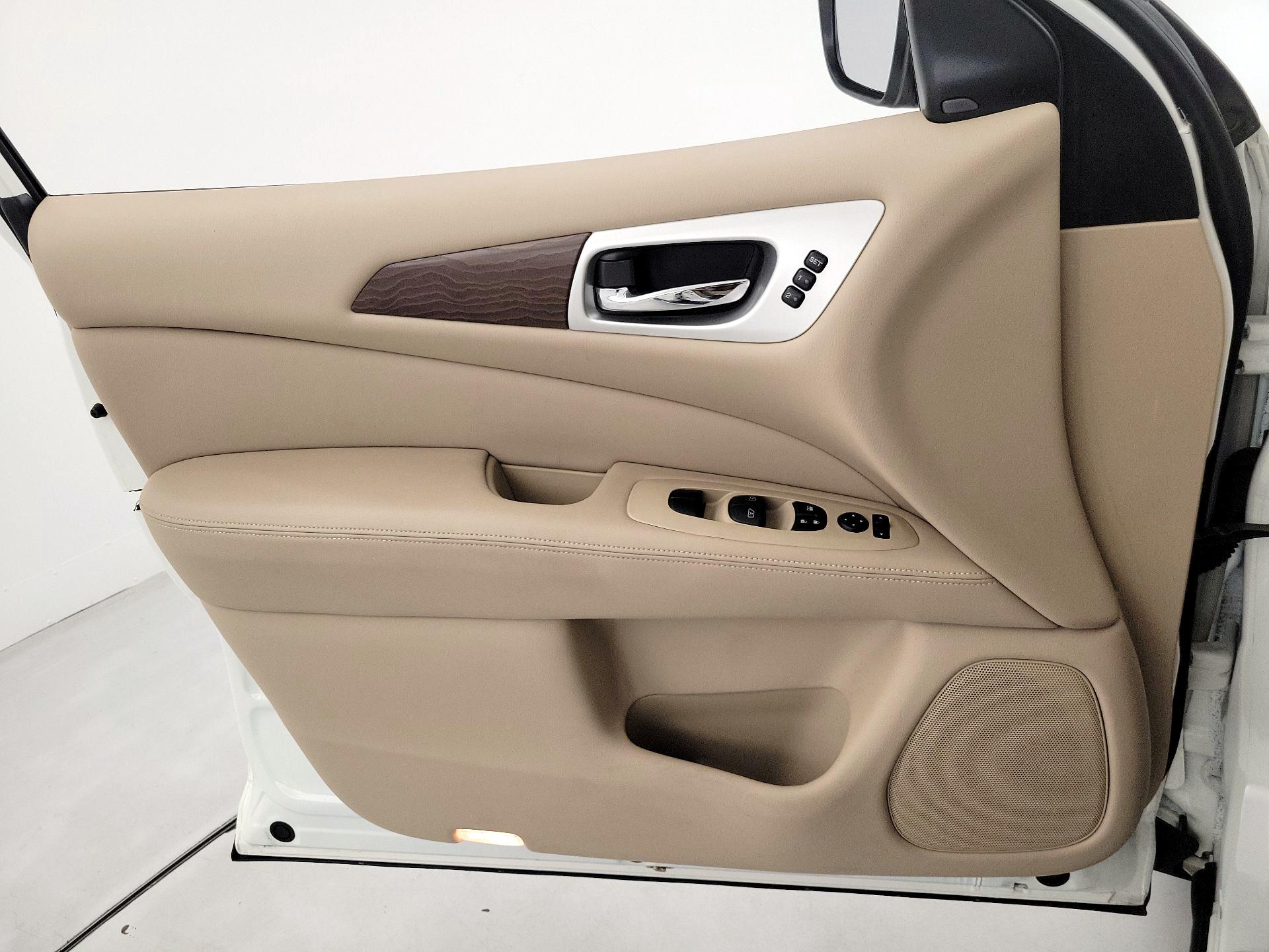 Thumbnail: 2018 Nissan Pathfinder - 12
