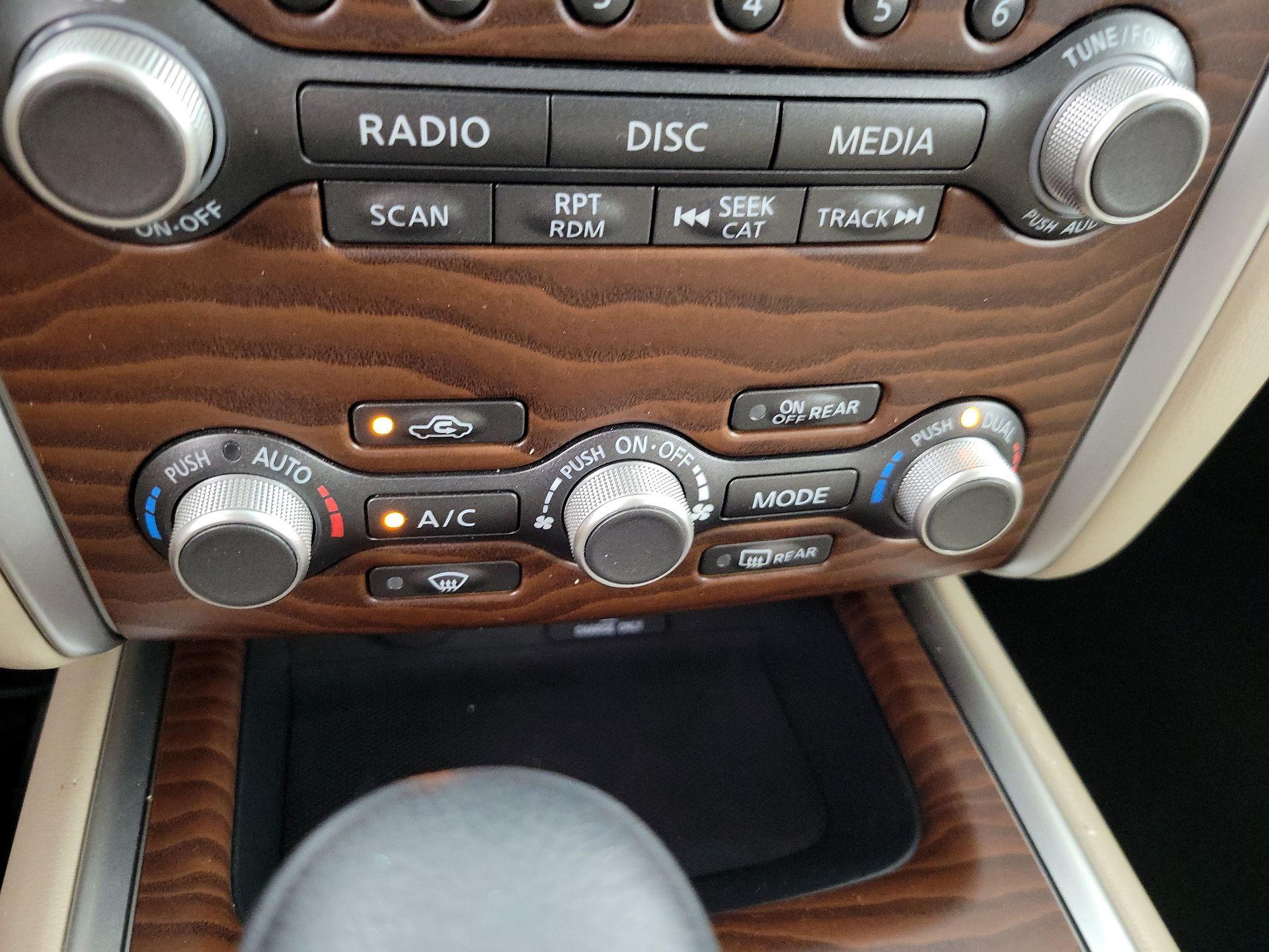 Thumbnail: 2018 Nissan Pathfinder - 16