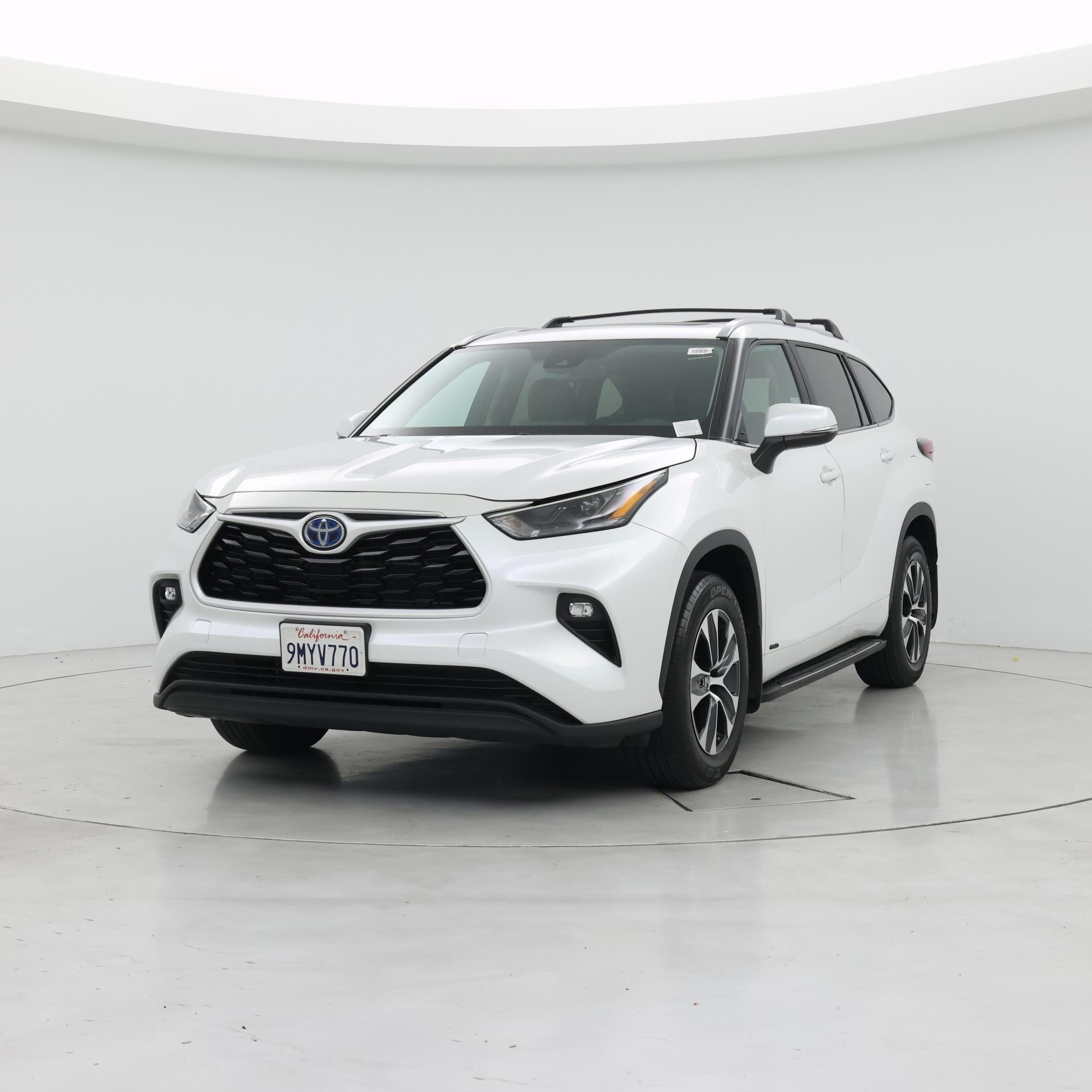 Thumbnail: 2024 Toyota Highlander - 4