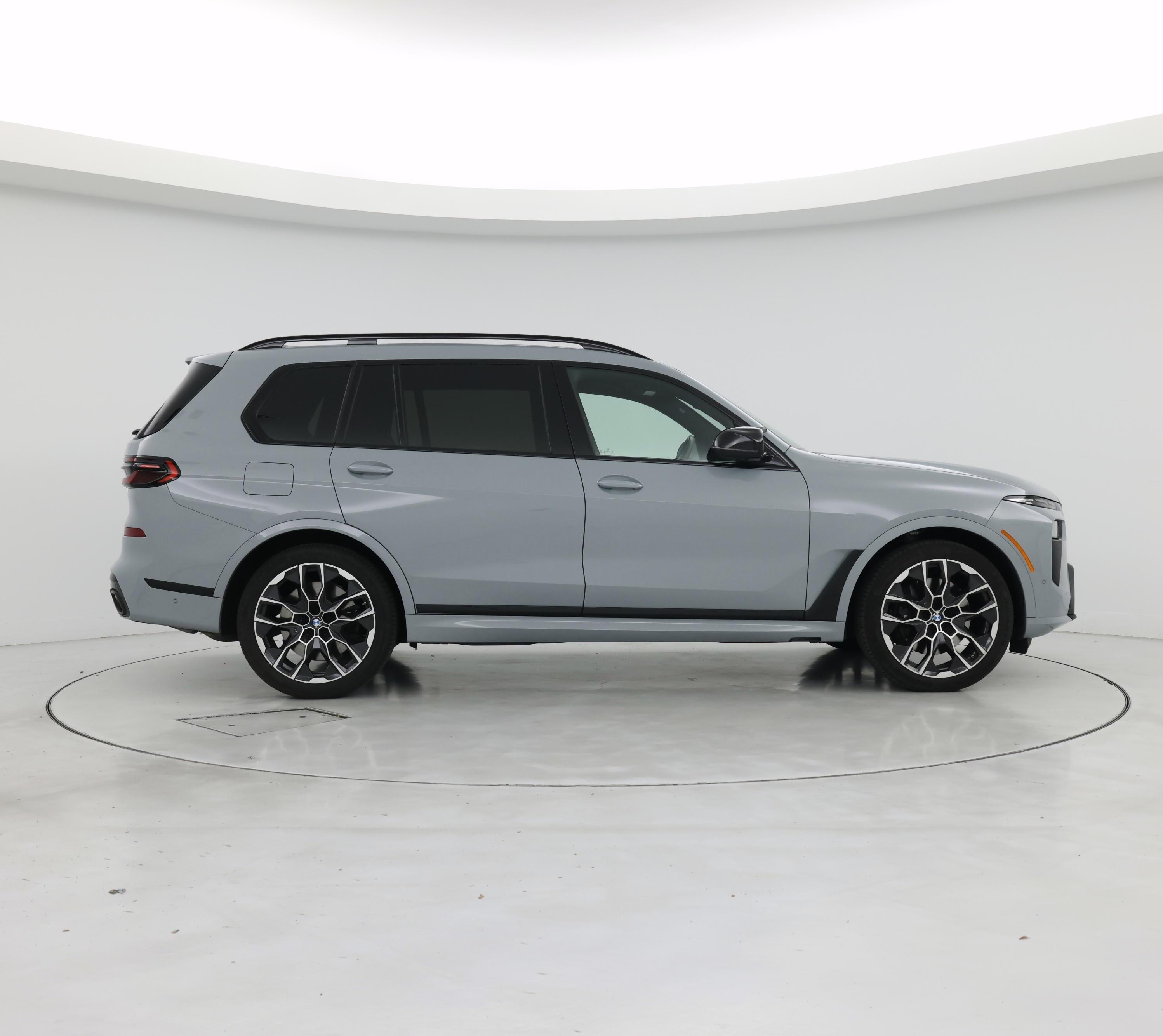 Thumbnail: 2025 BMW X7 - 7