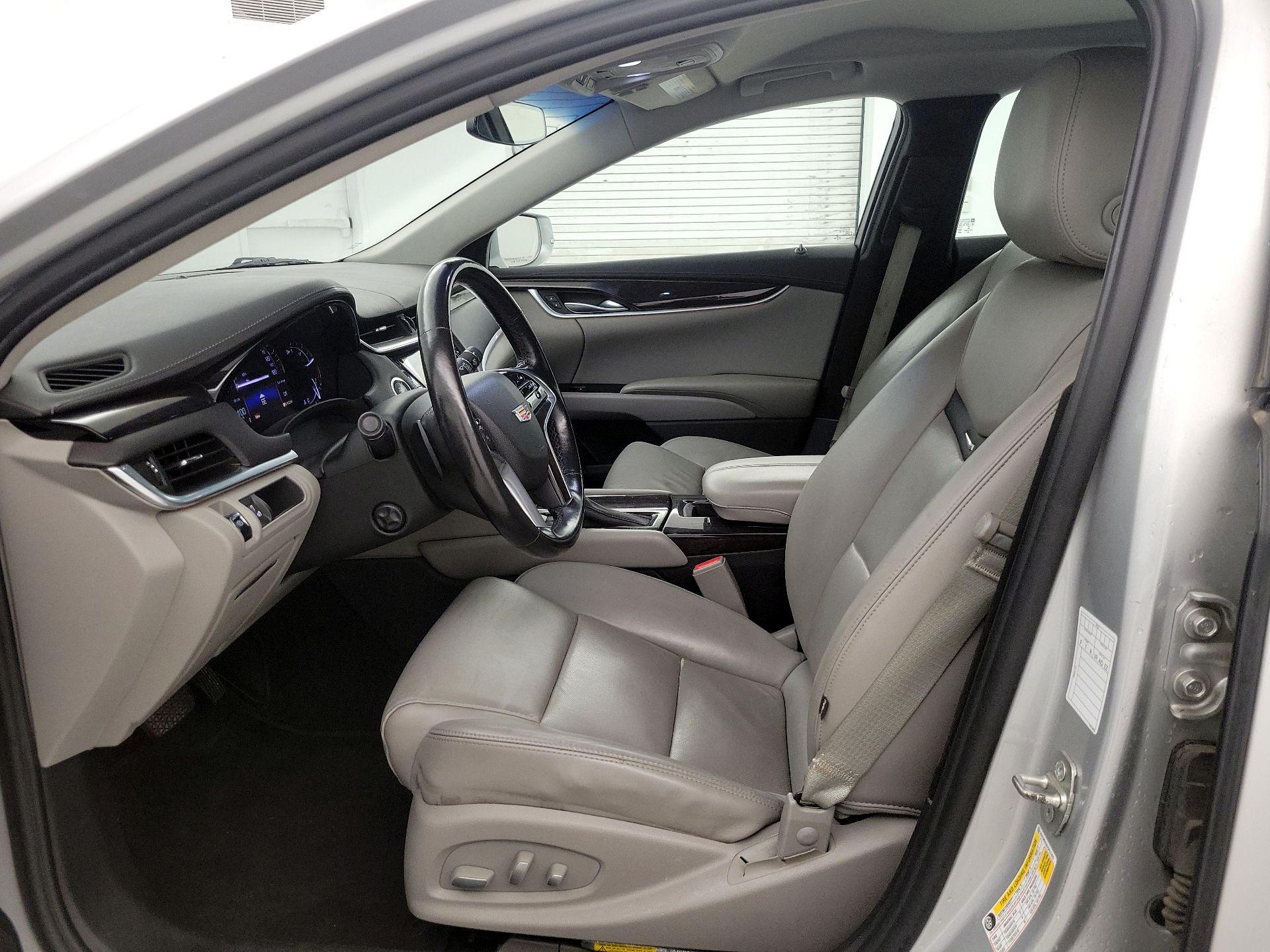 Thumbnail: 2017 Cadillac XTS - 11