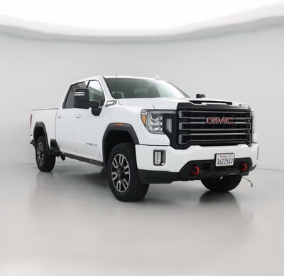 White 2022 GMC Sierra 2500 AT4