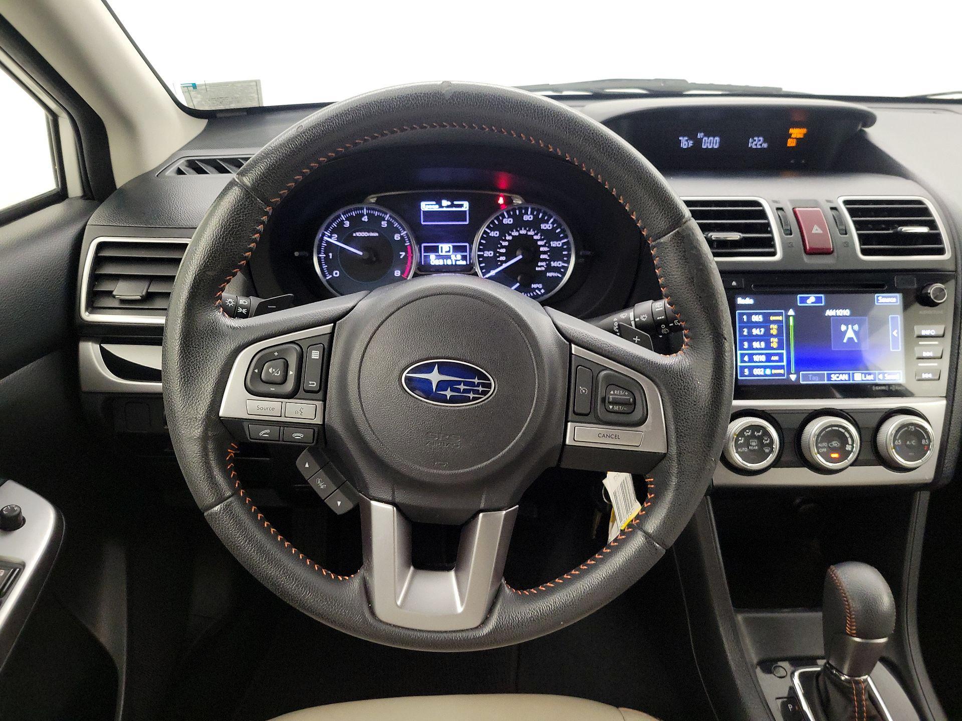 Thumbnail: 2017 Subaru Crosstrek - 10