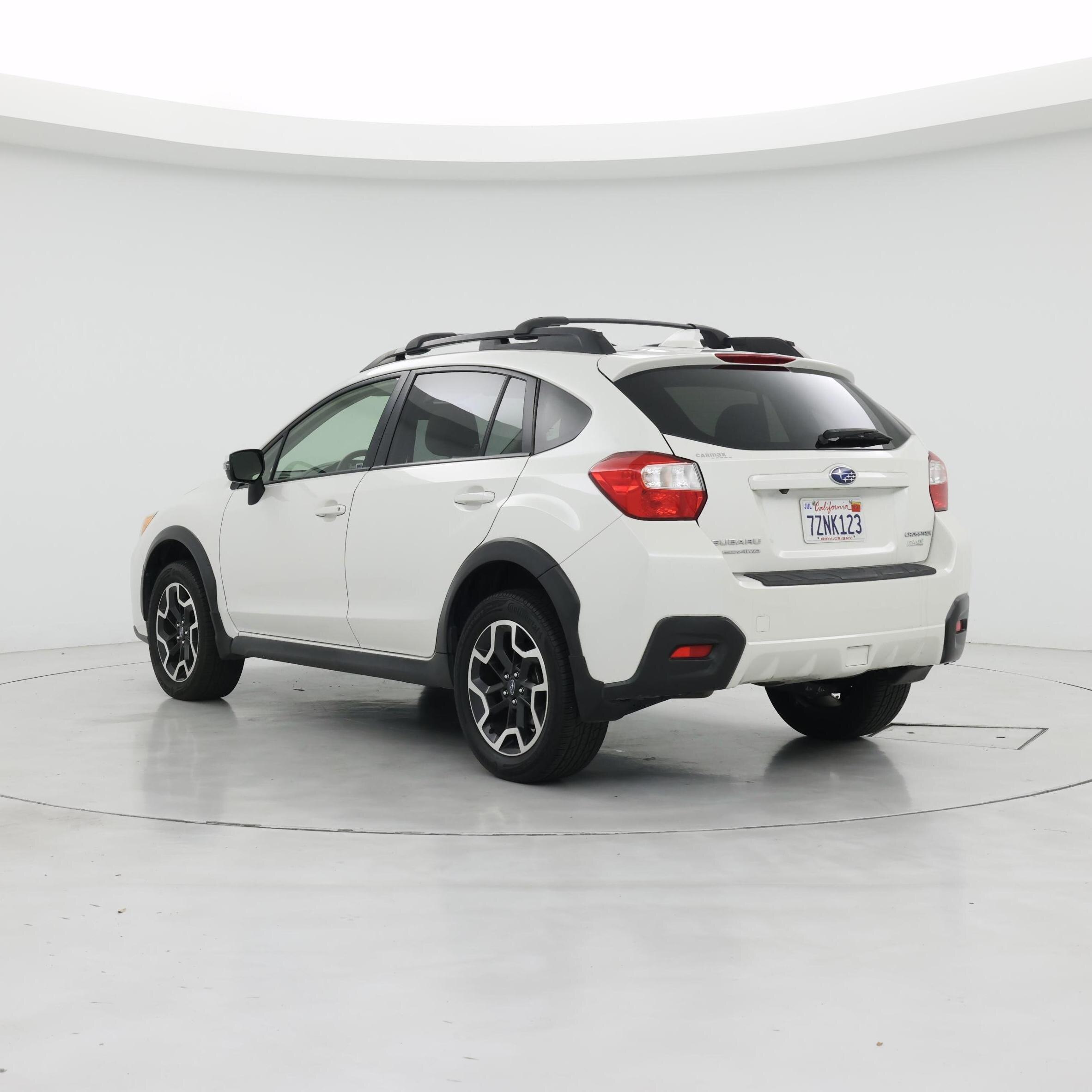 Thumbnail: 2017 Subaru Crosstrek - 2