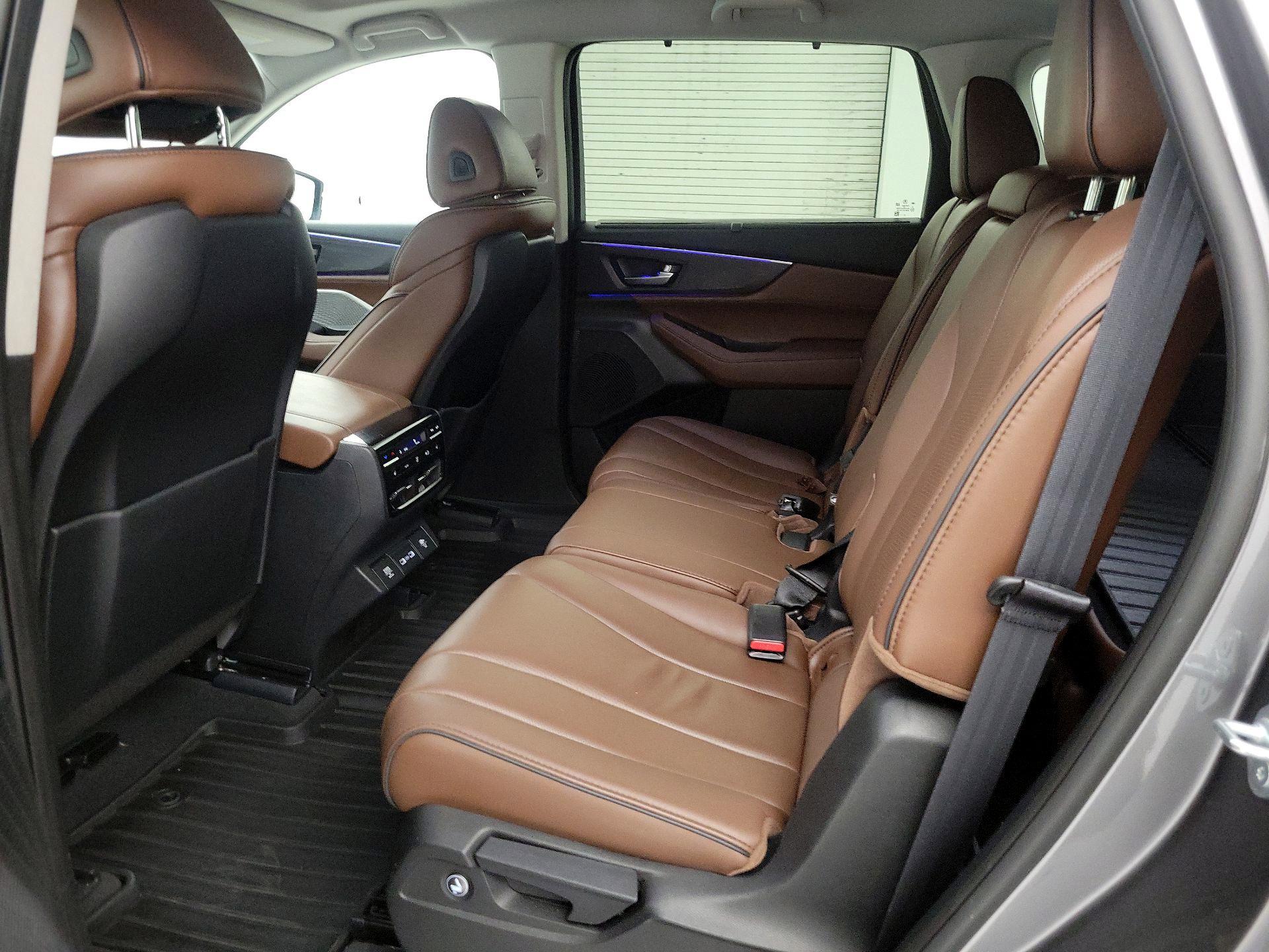 Thumbnail: 2023 Acura MDX - 20