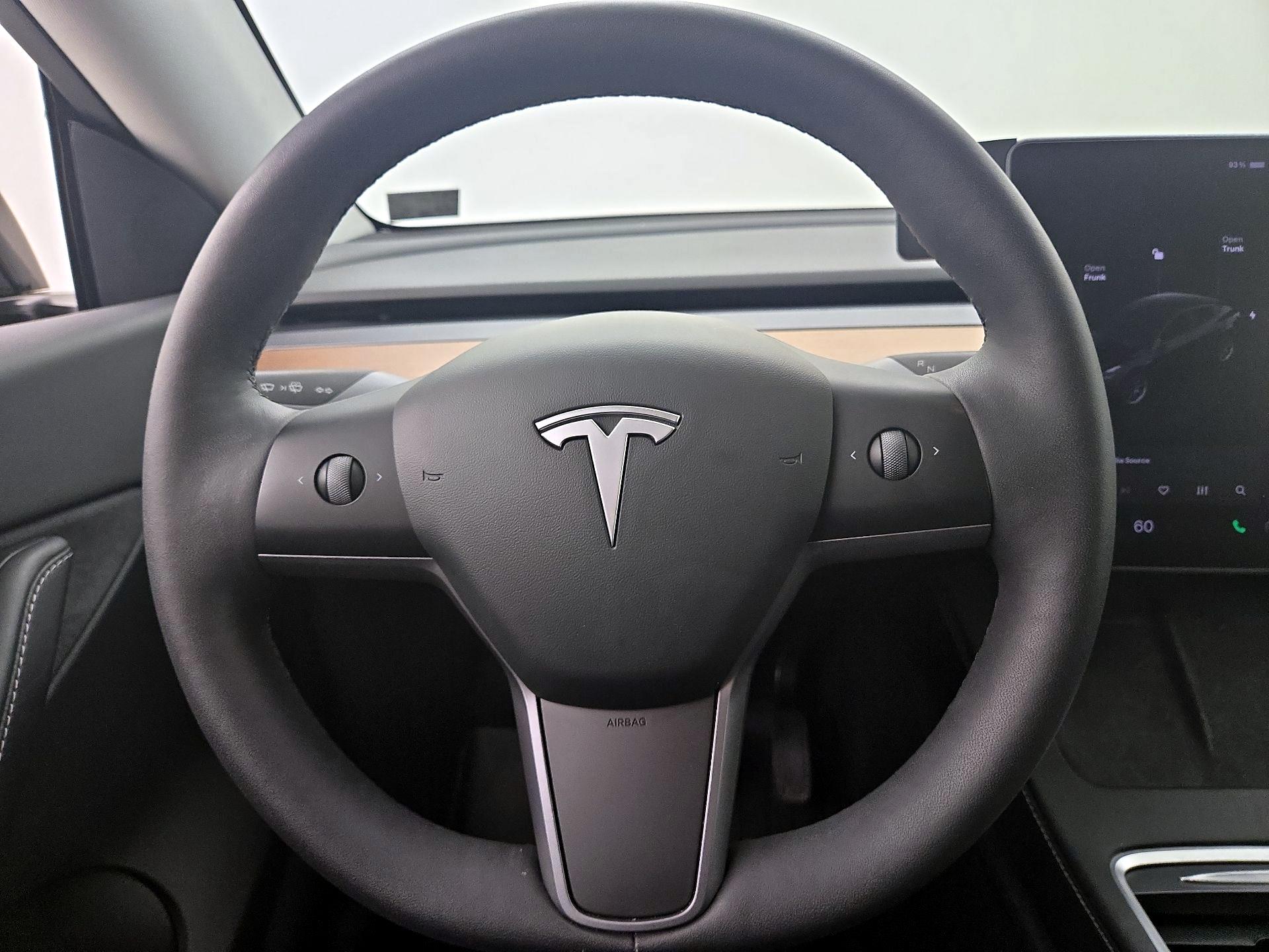Thumbnail: 2022 Tesla Model Y - 10