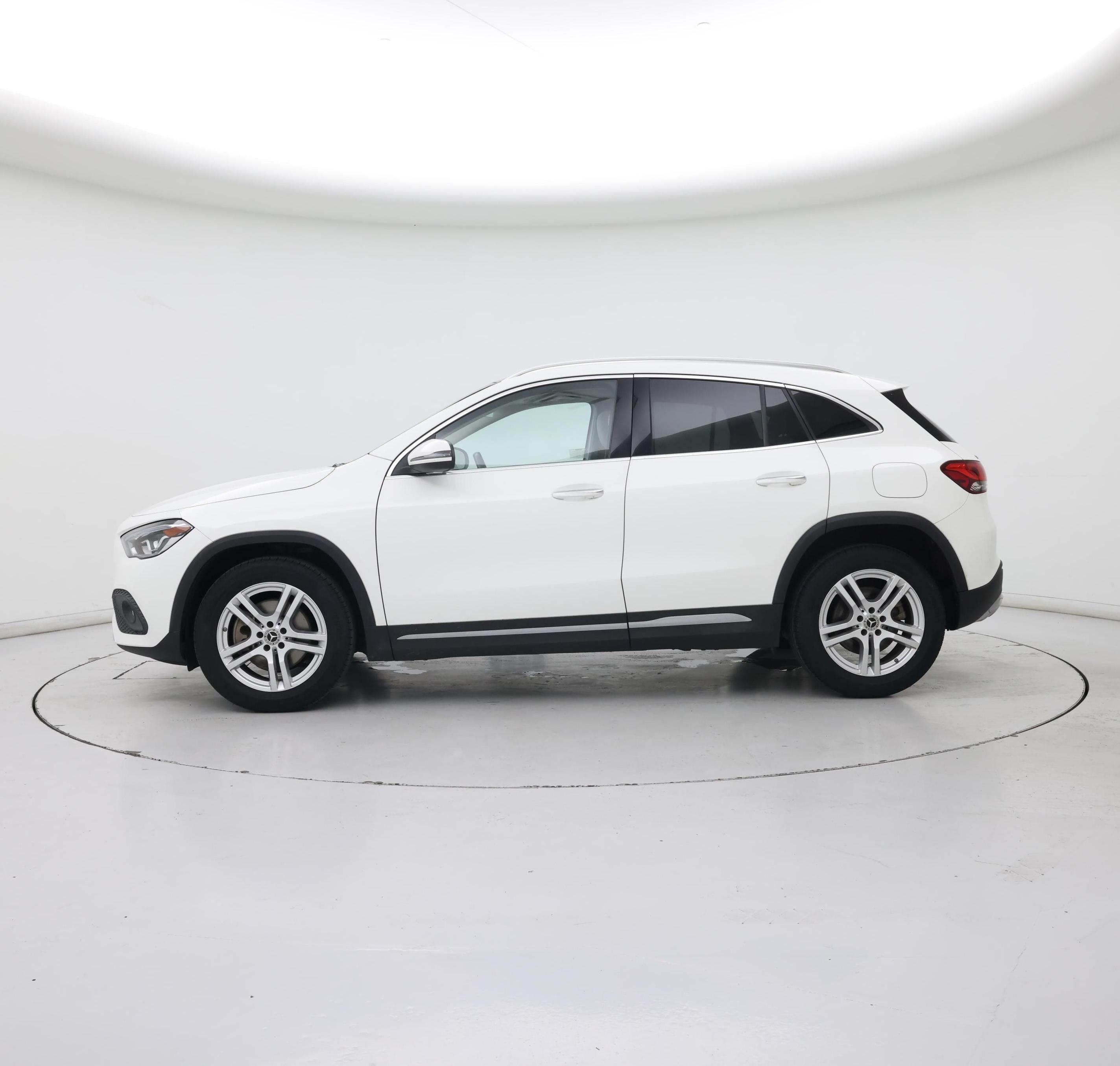 Thumbnail: 2022 Mercedes-Benz GLA - 3
