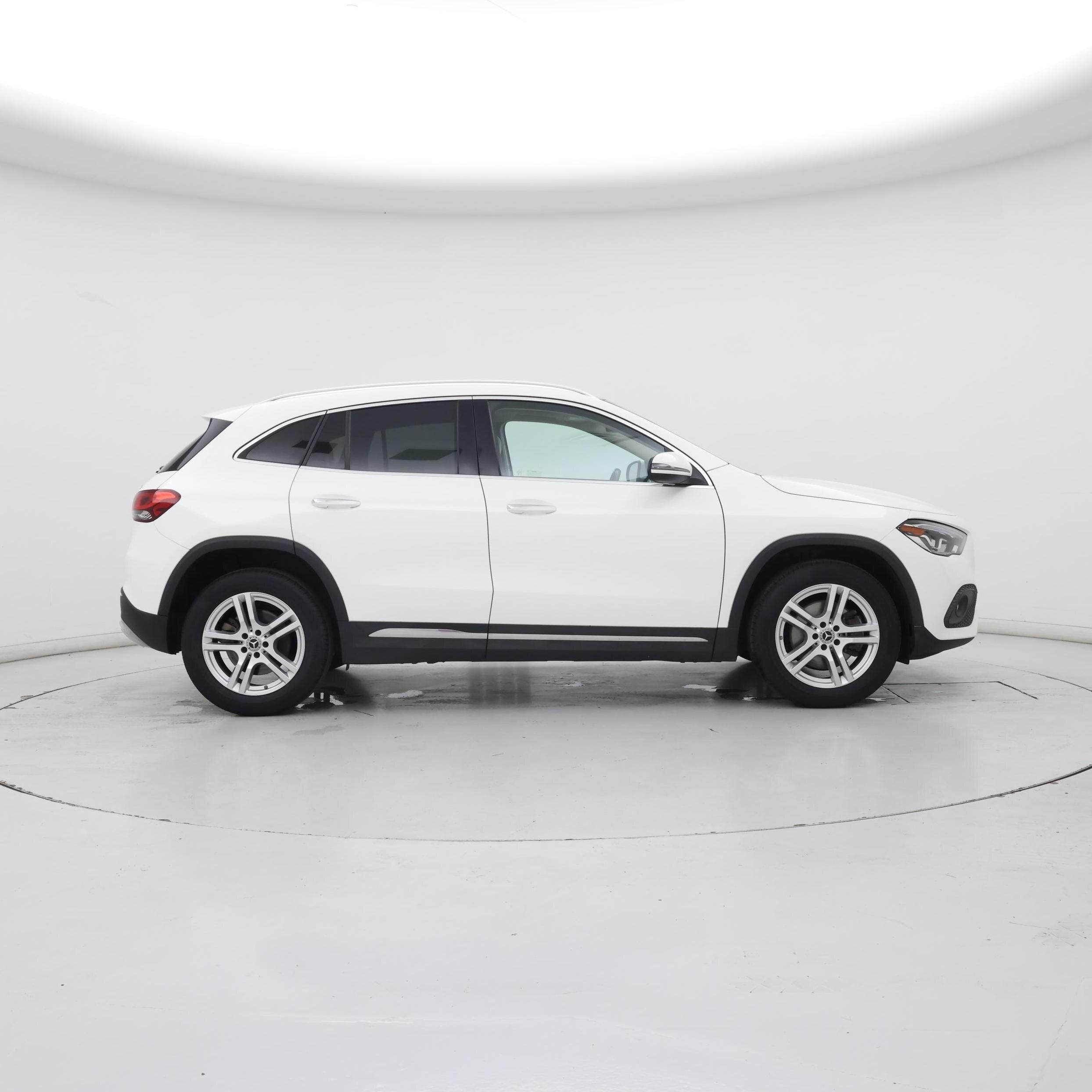 Thumbnail: 2022 Mercedes-Benz GLA - 7