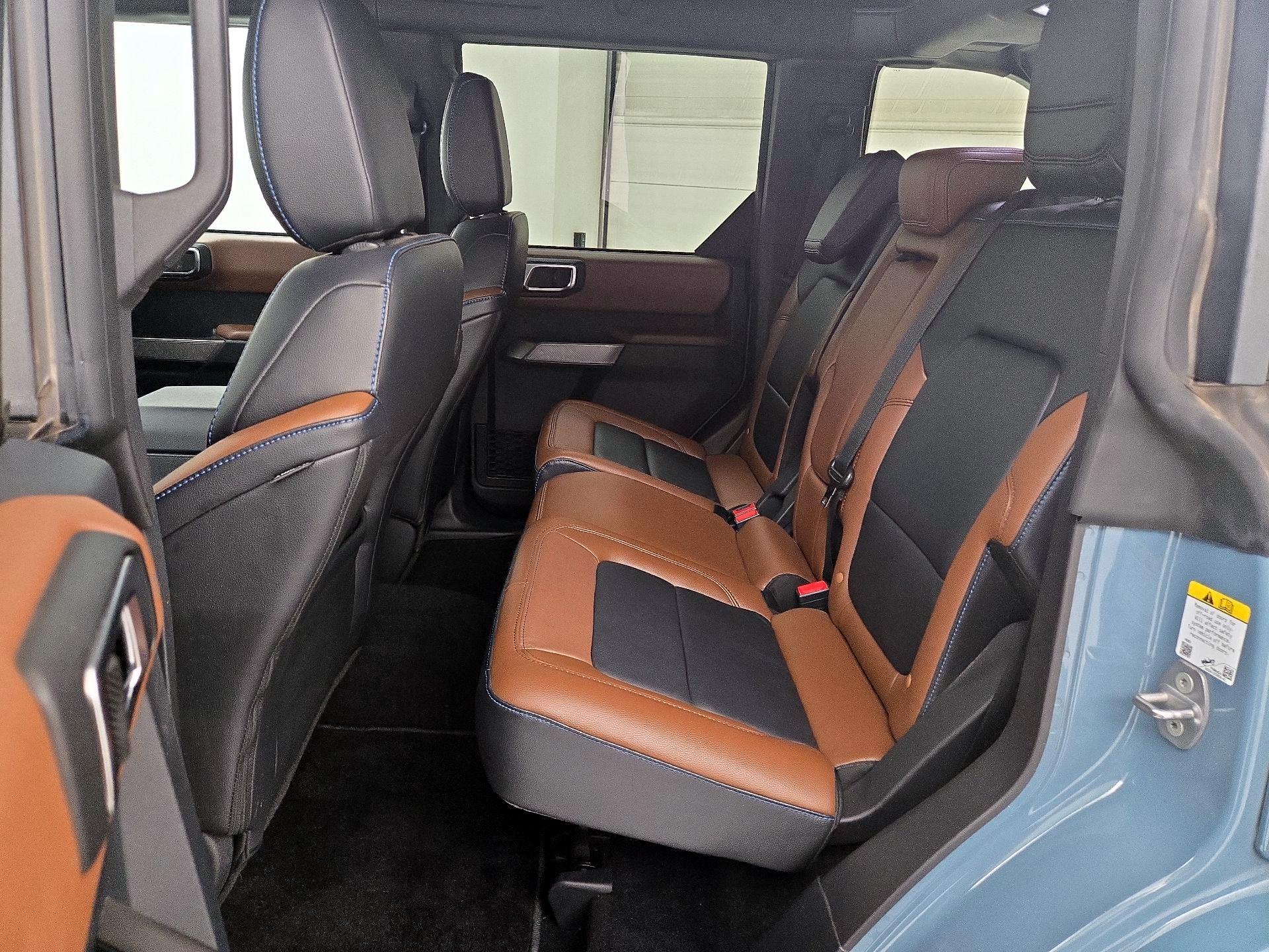 Thumbnail: 2022 Ford Bronco - 18