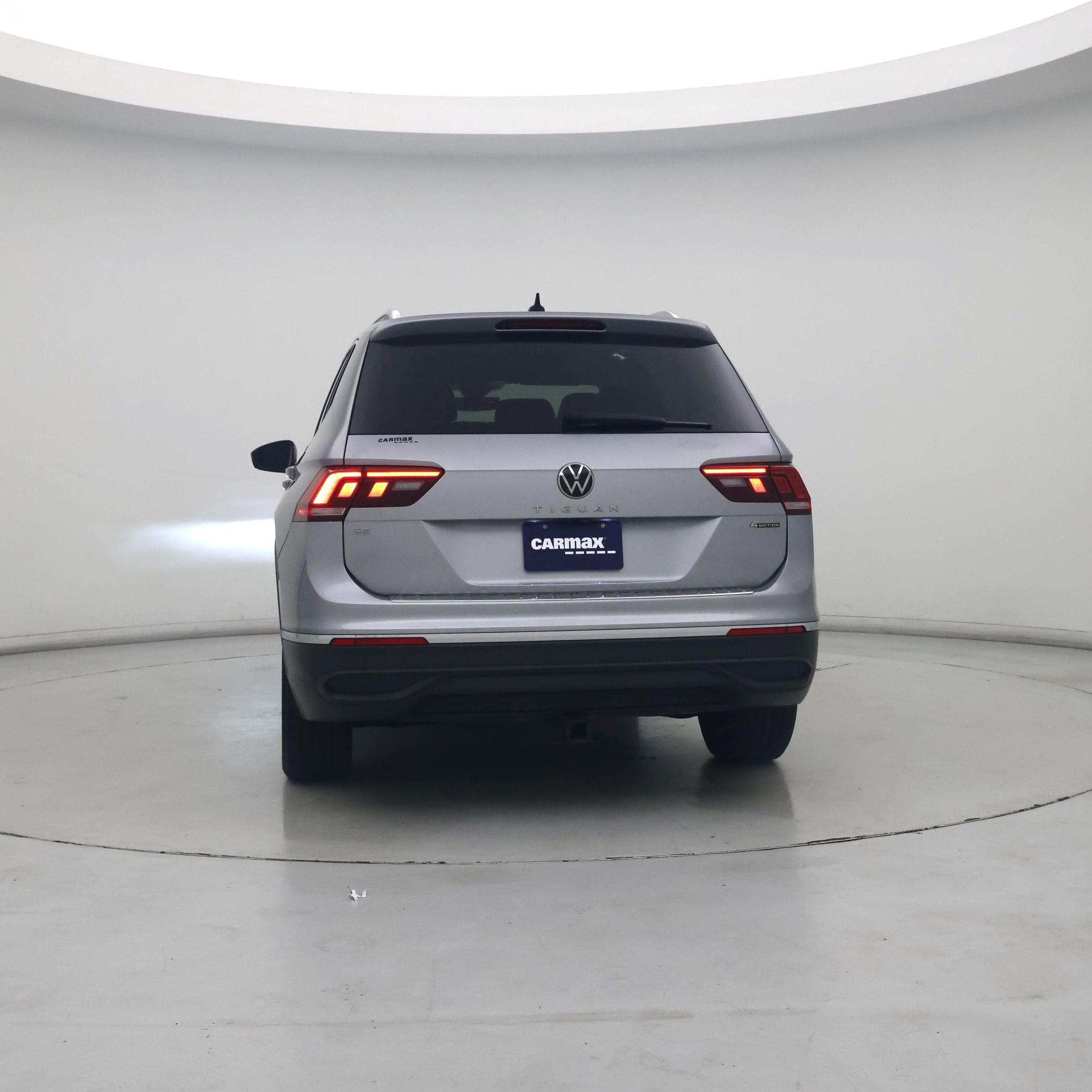Thumbnail: 2022 Volkswagen Tiguan - 6