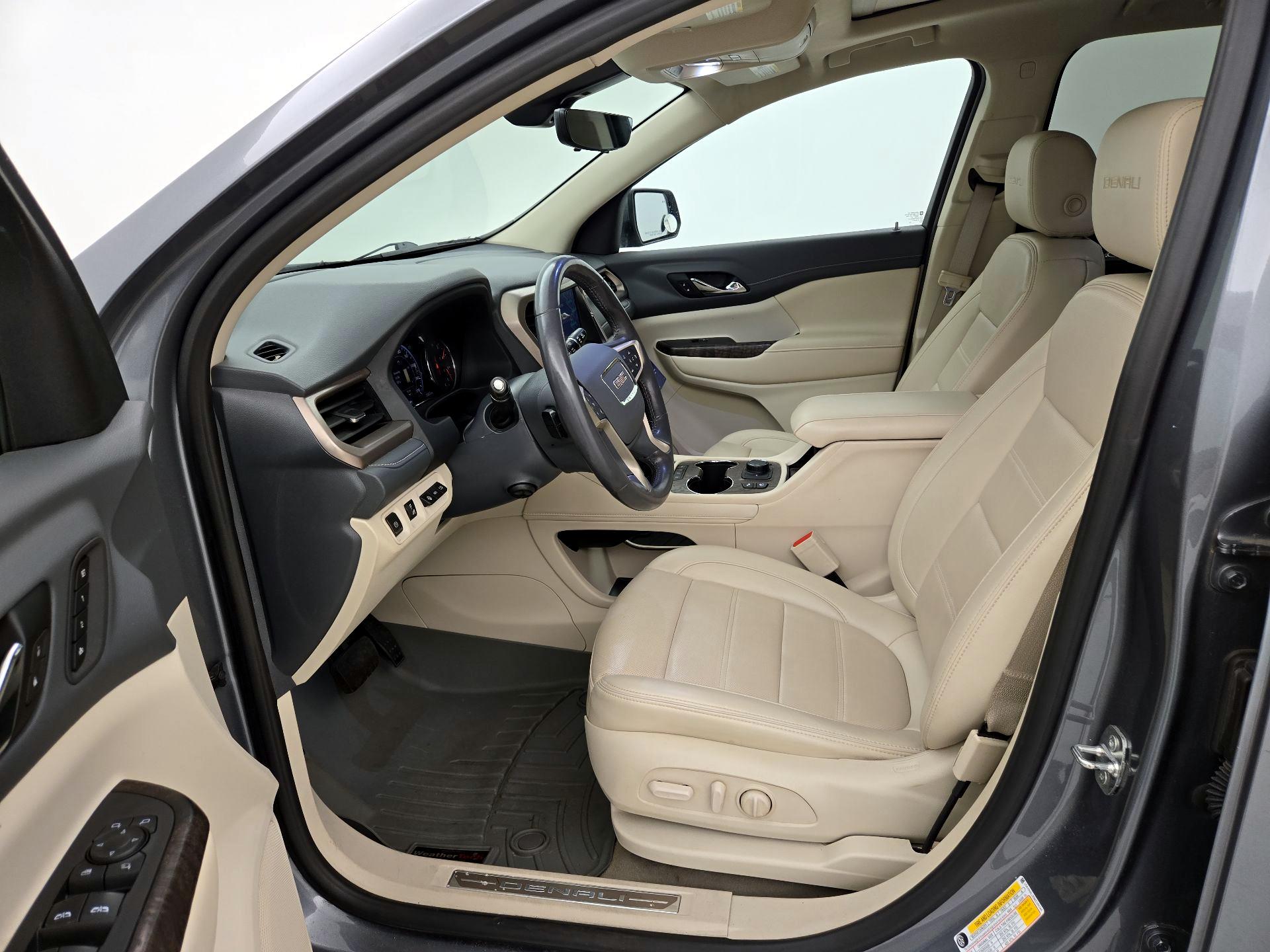 Thumbnail: 2021 GMC Acadia - 11