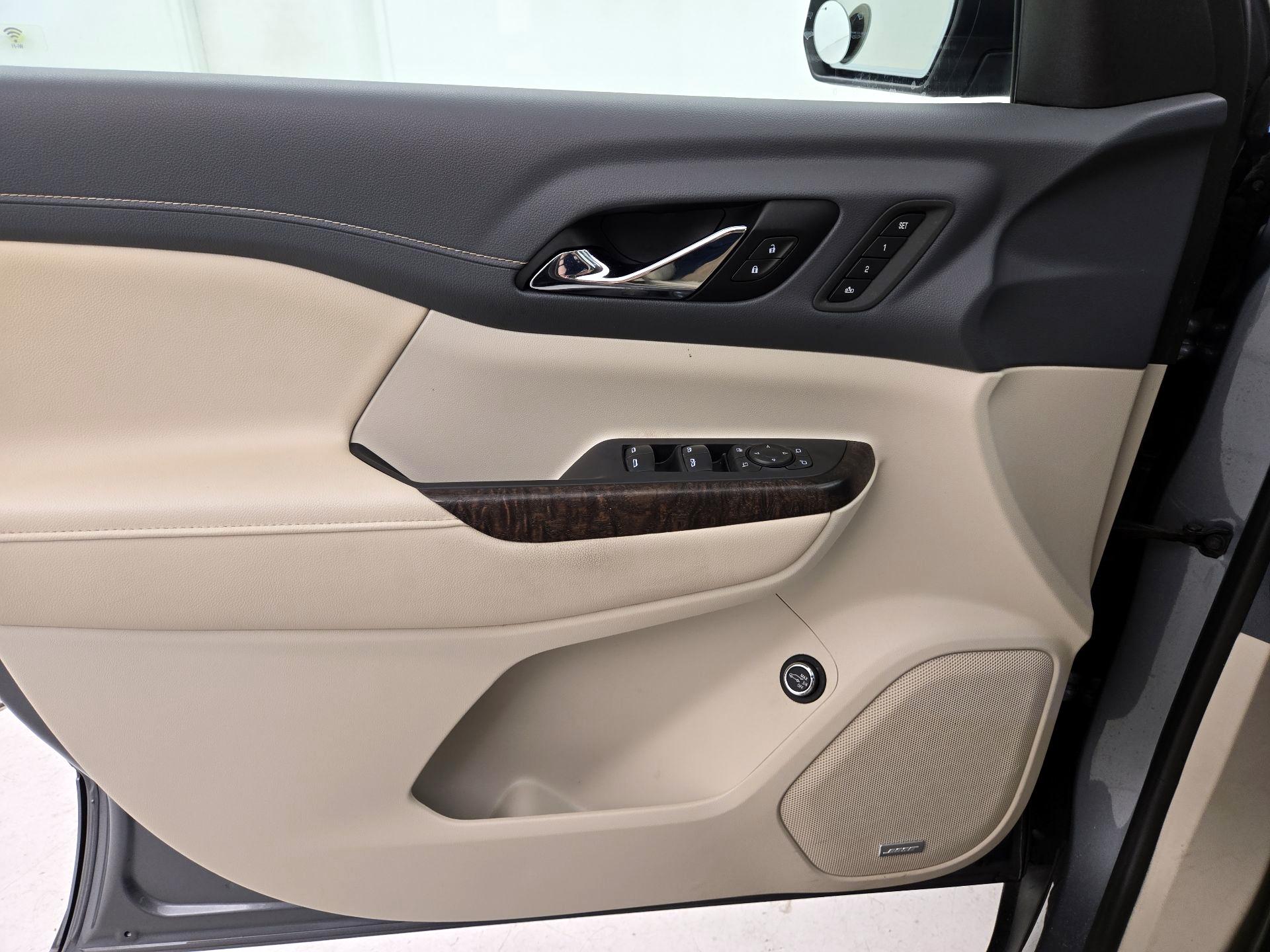 Thumbnail: 2021 GMC Acadia - 12