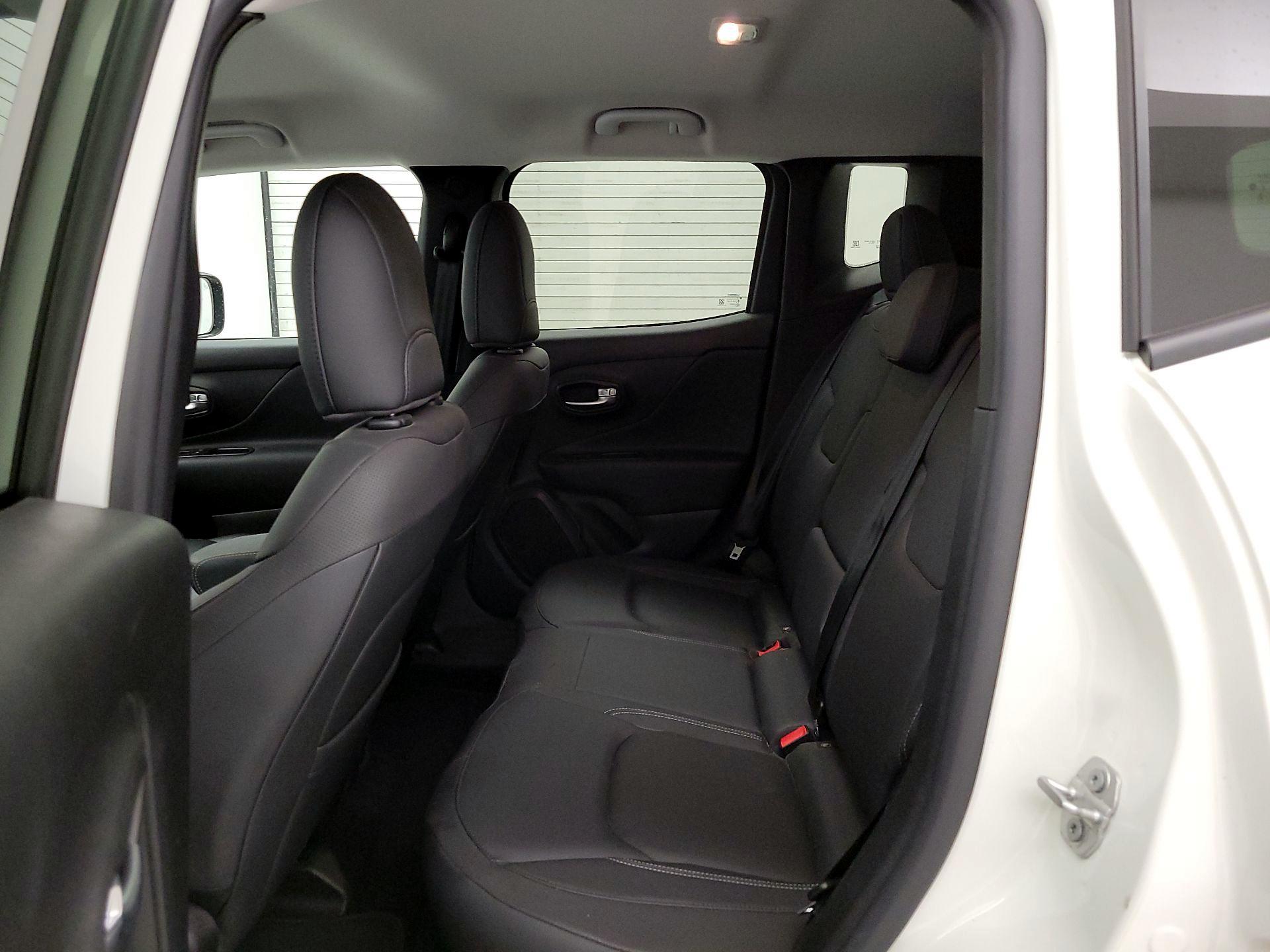 Thumbnail: 2021 Jeep Renegade - 20