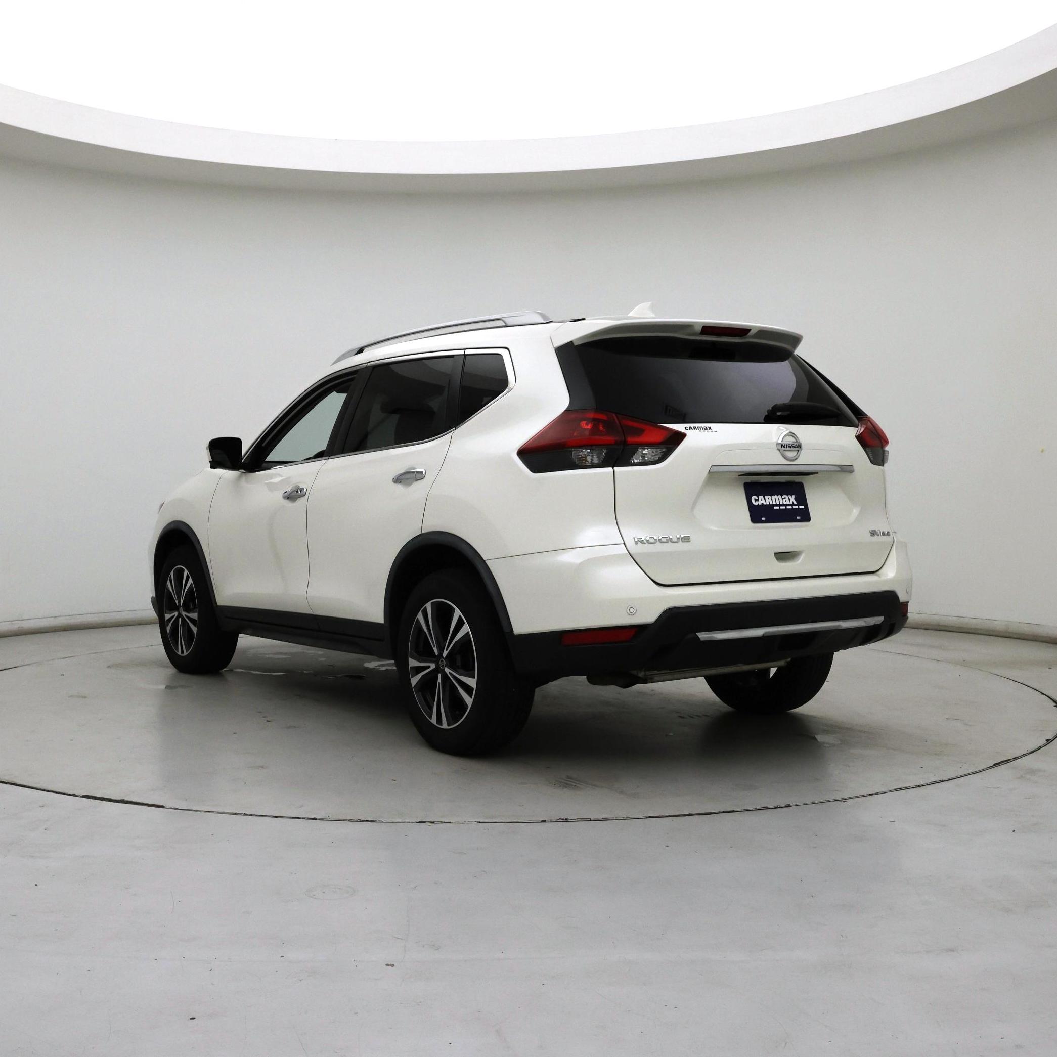 Thumbnail: 2019 Nissan Rogue - 2