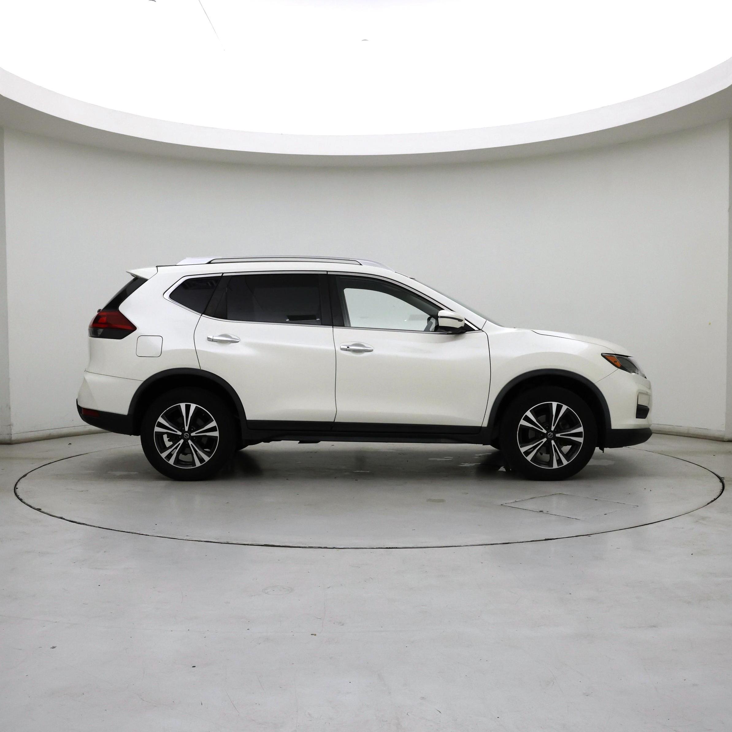 Thumbnail: 2019 Nissan Rogue - 7