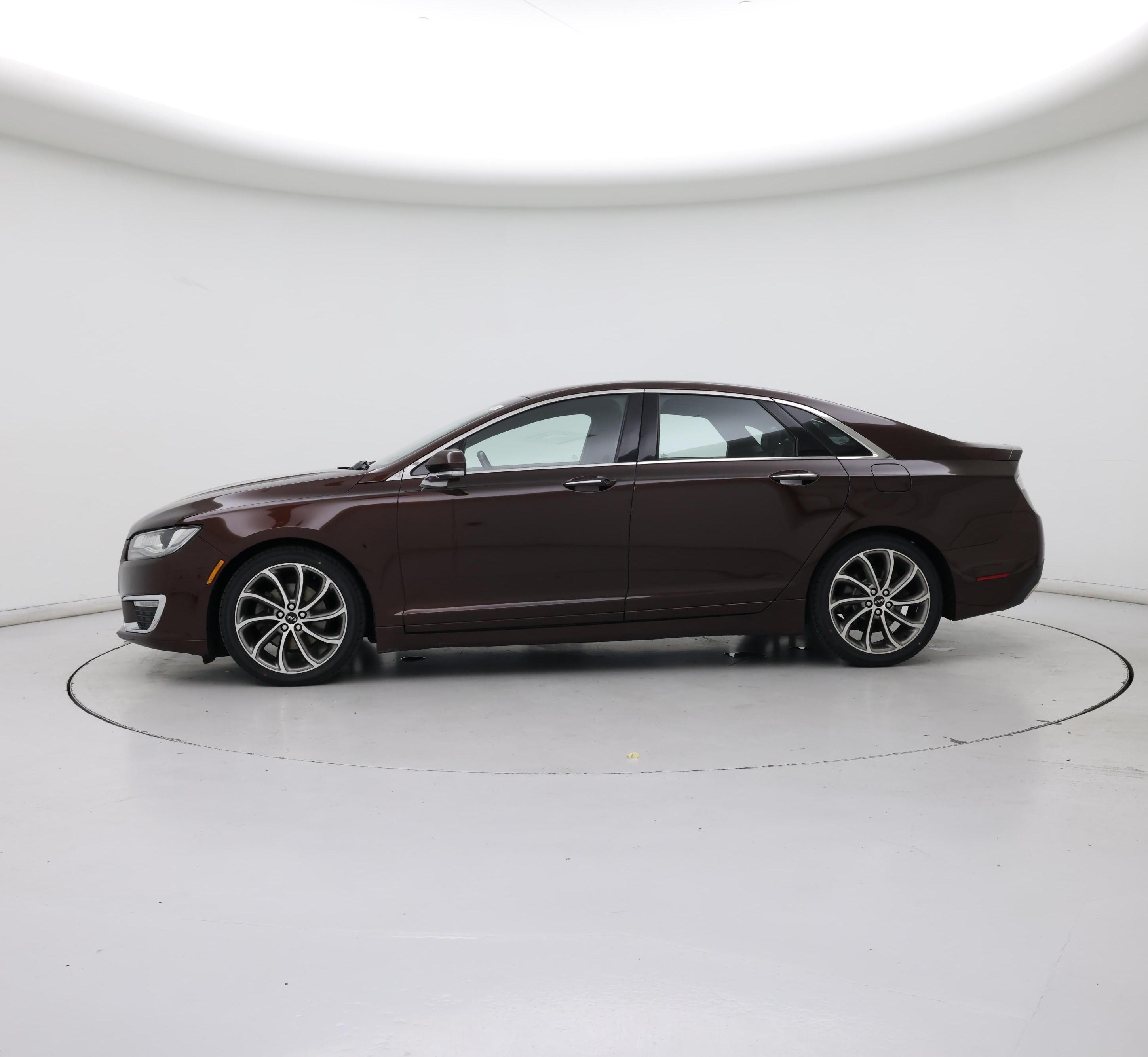 Thumbnail: 2019 Lincoln MKZ - 3