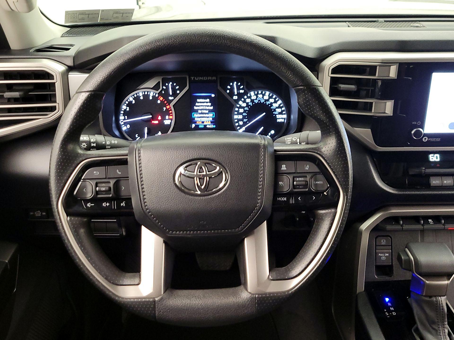 Thumbnail: 2024 Toyota Tundra - 10