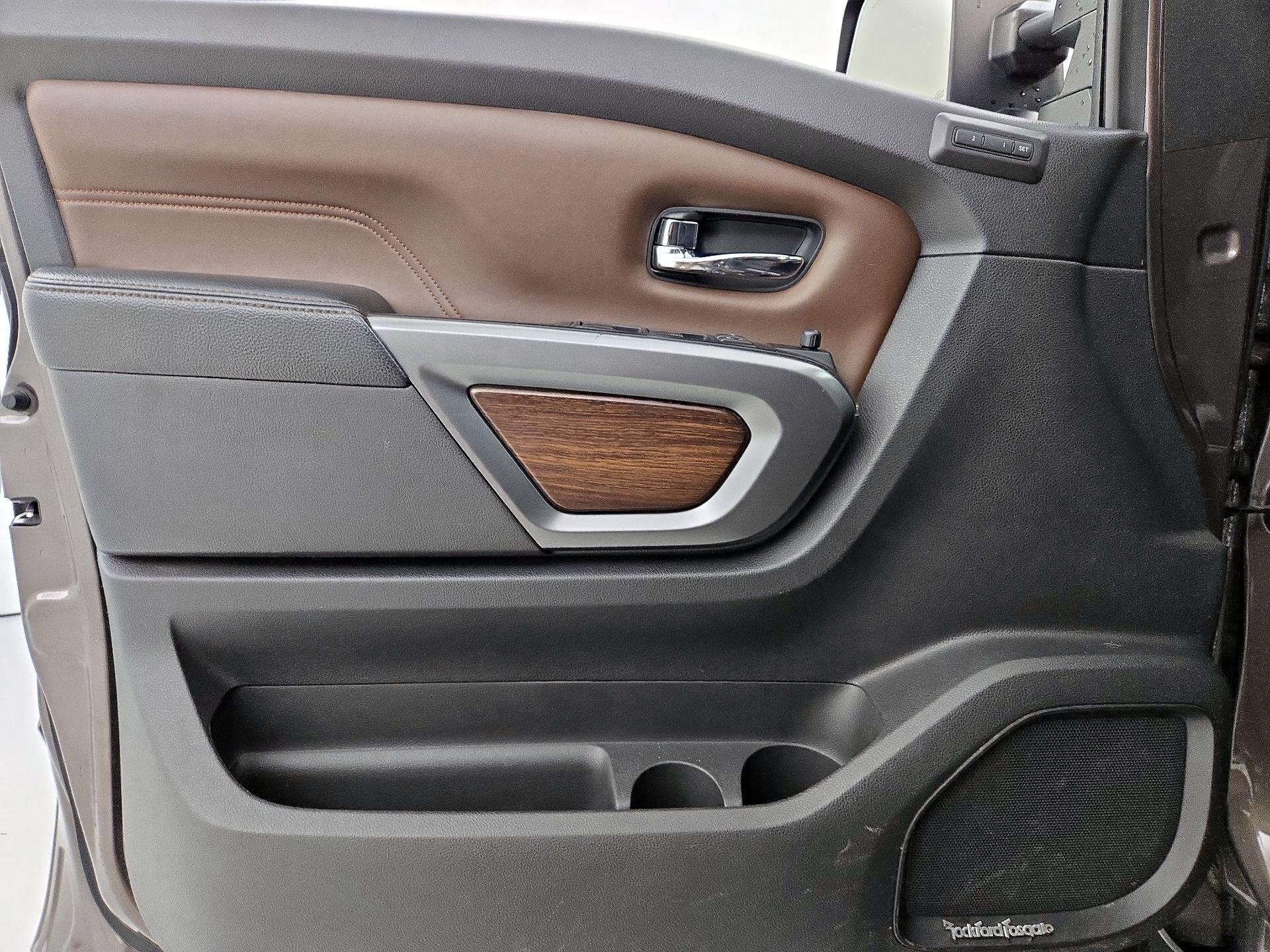 Thumbnail: 2017 Nissan Titan - 12