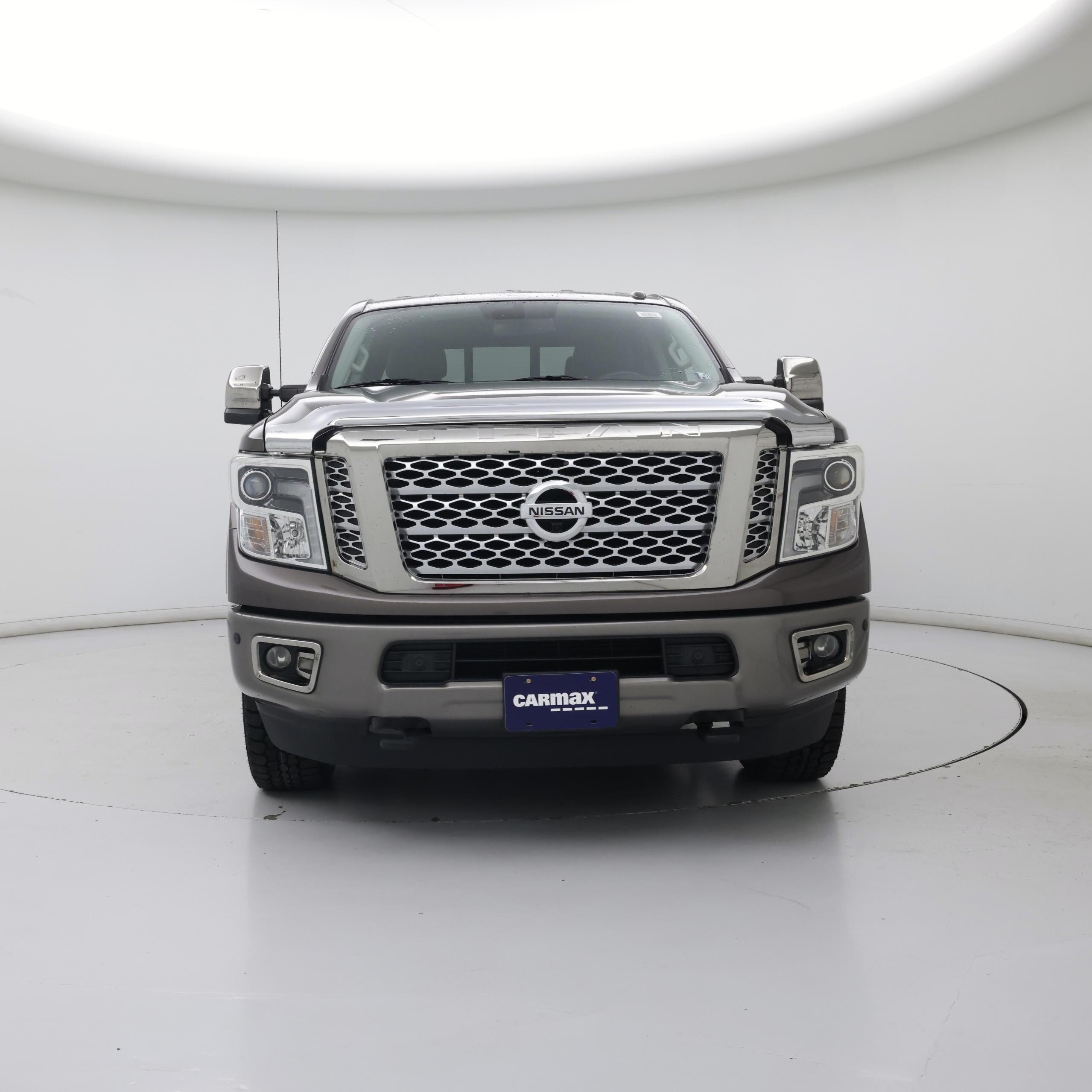 Thumbnail: 2017 Nissan Titan - 5