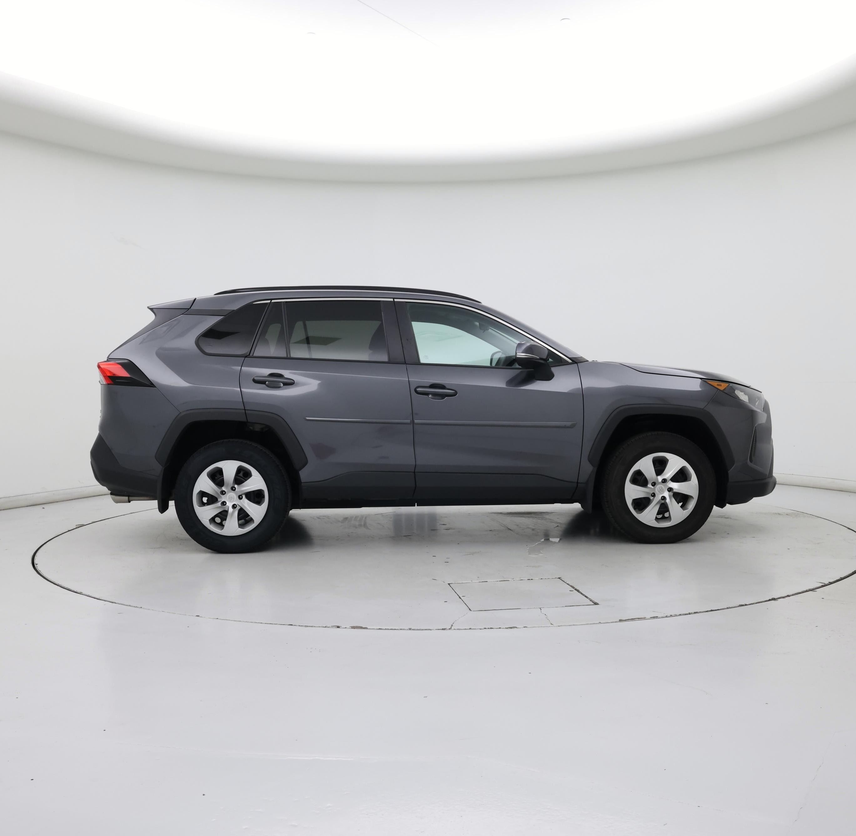 Thumbnail: 2021 Toyota RAV4 - 7