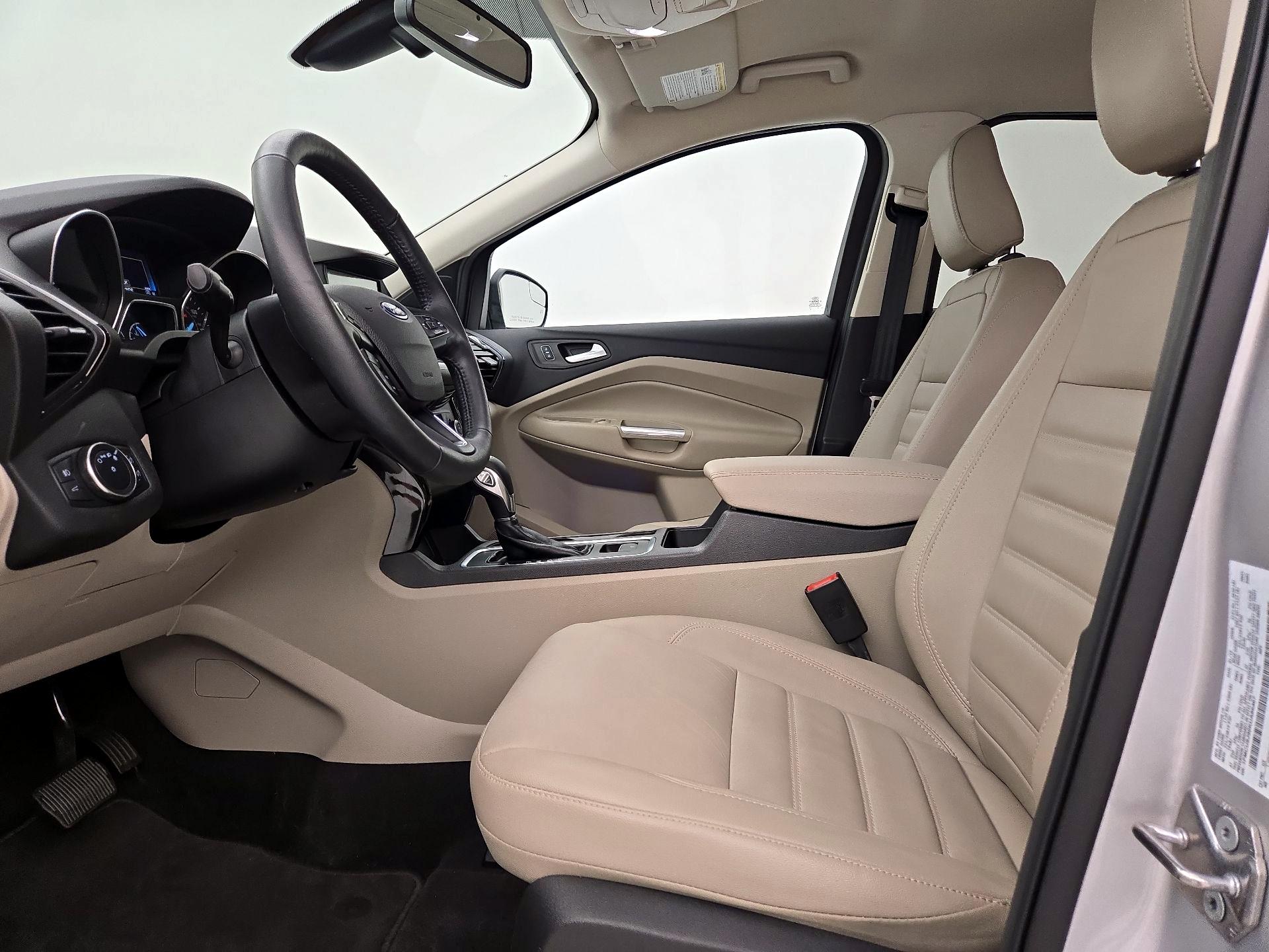 Thumbnail: 2019 Ford Escape - 11