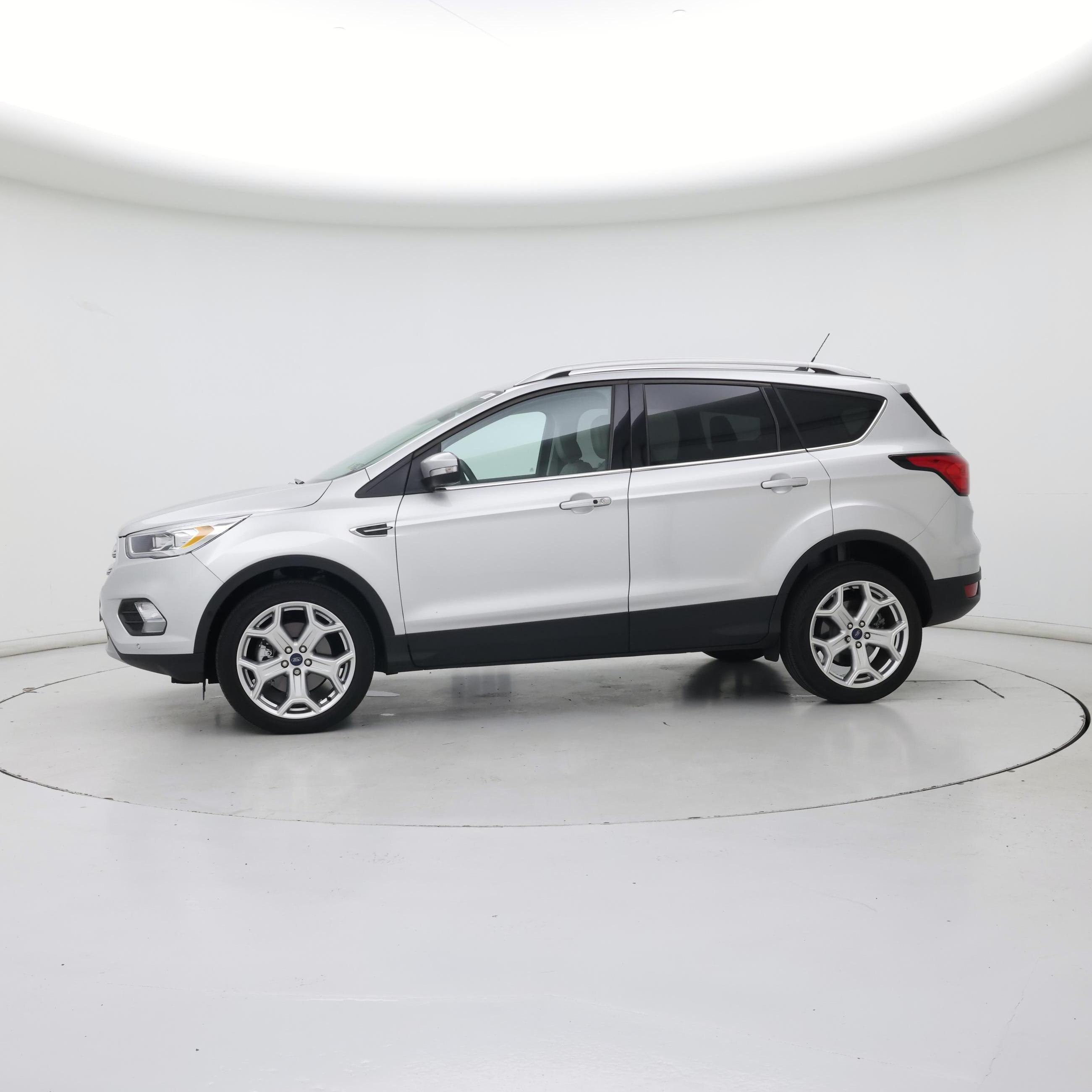 Thumbnail: 2019 Ford Escape - 3