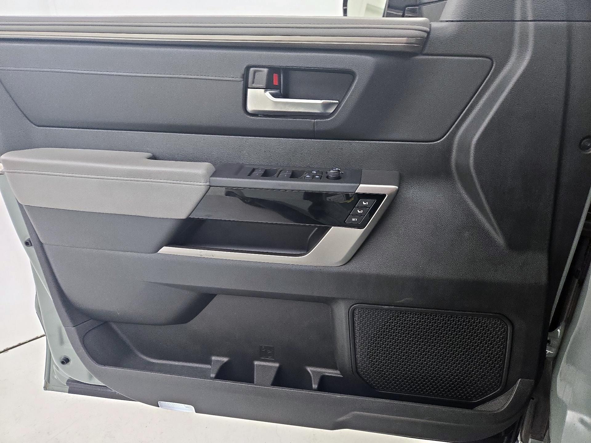 Thumbnail: 2024 Toyota Sequoia - 12