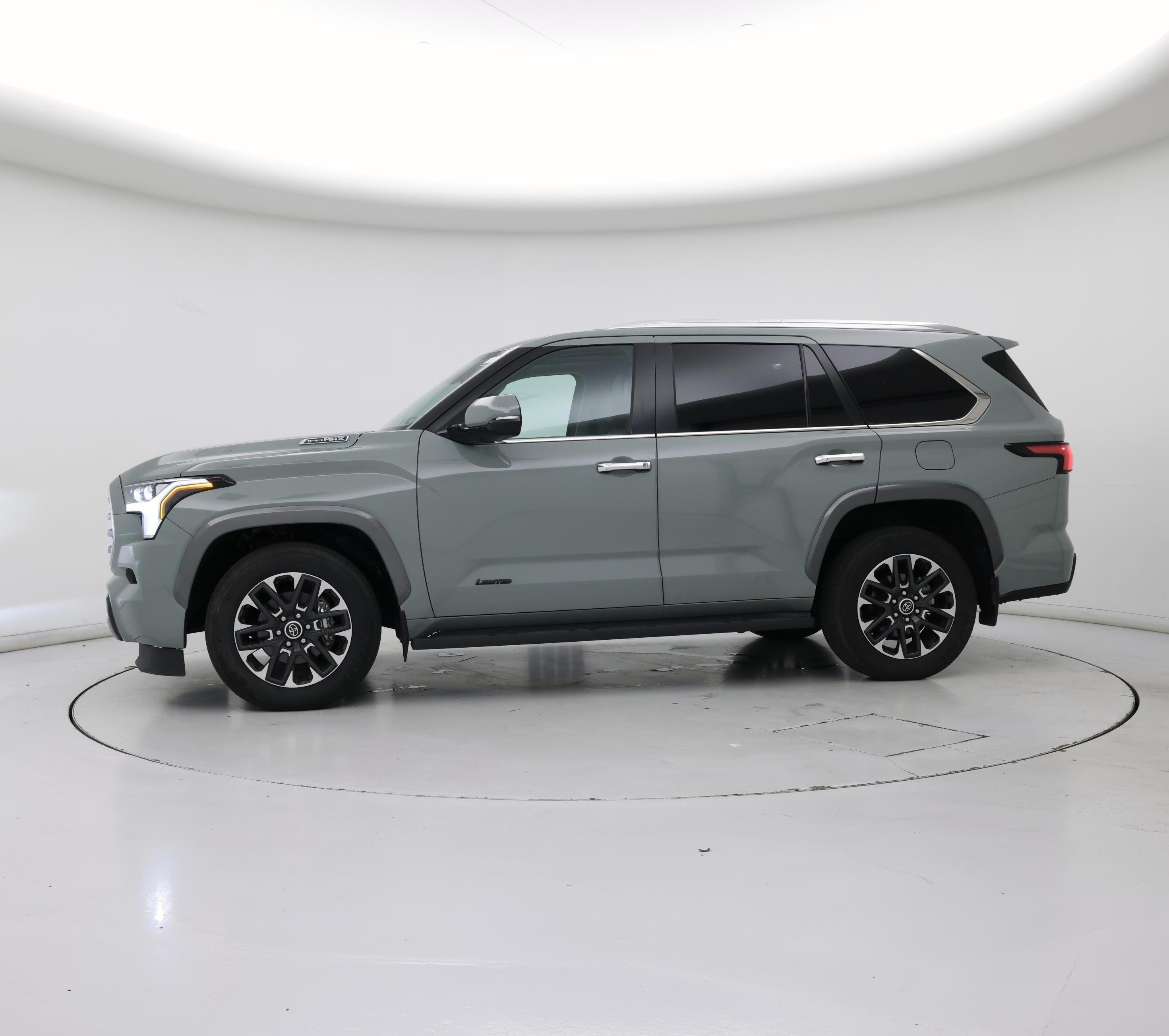 Thumbnail: 2024 Toyota Sequoia - 3