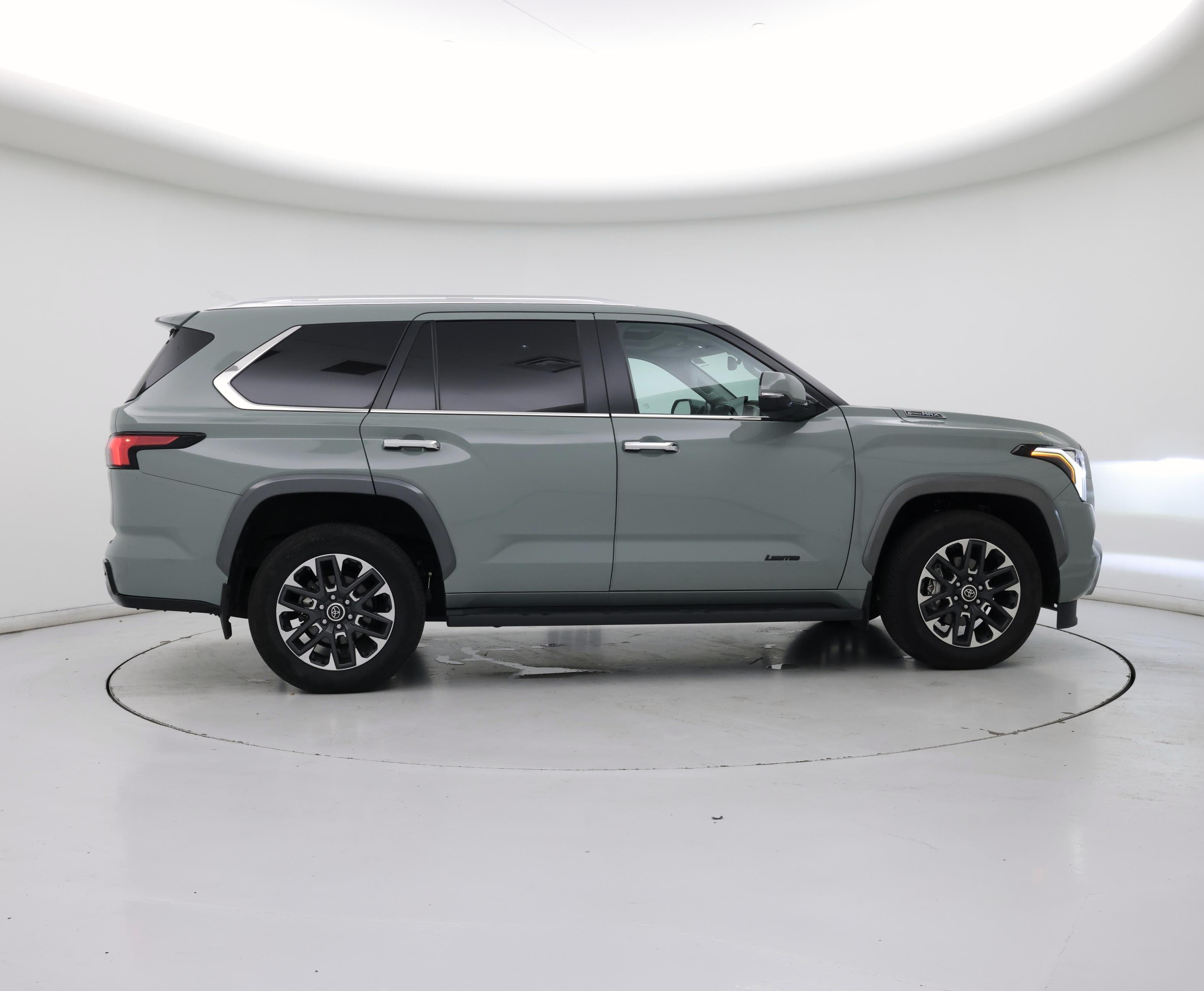 Thumbnail: 2024 Toyota Sequoia - 7