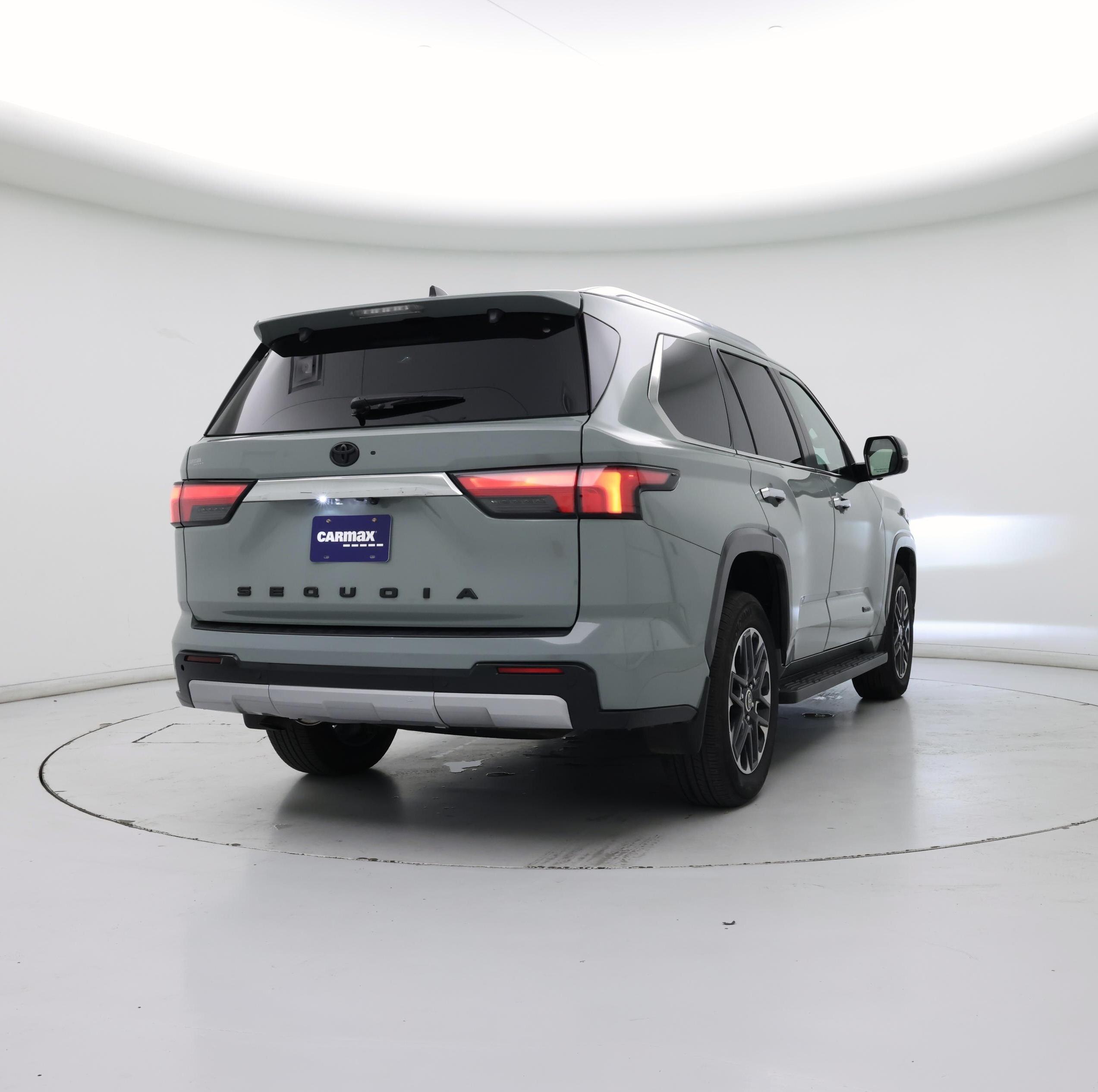 Thumbnail: 2024 Toyota Sequoia - 8