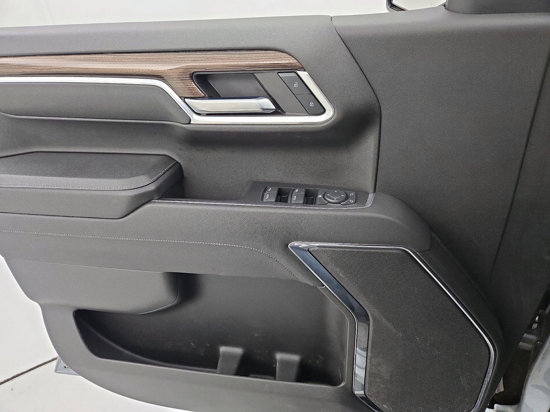 Thumbnail: 2023 Chevrolet Silverado 1500 - 12