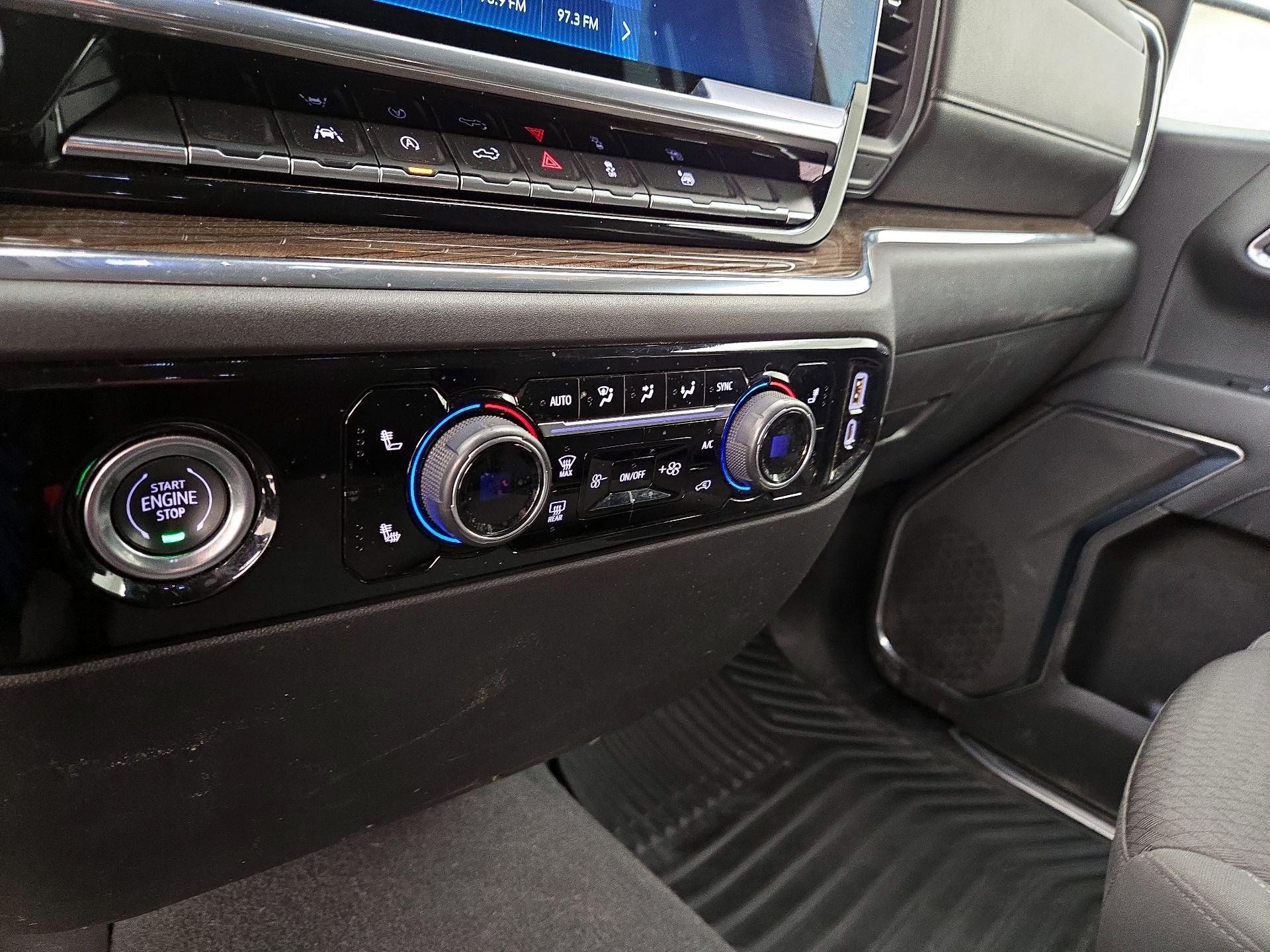 Thumbnail: 2023 Chevrolet Silverado 1500 - 16
