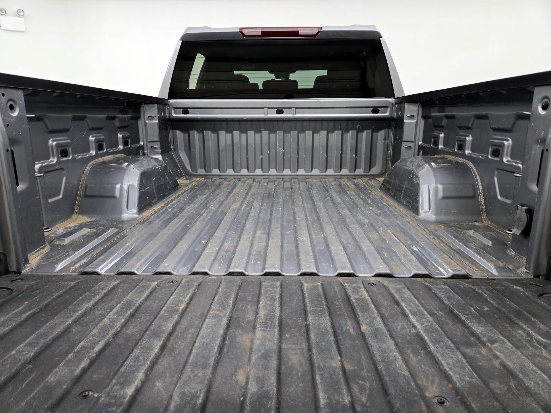 Thumbnail: 2023 Chevrolet Silverado 1500 - 20