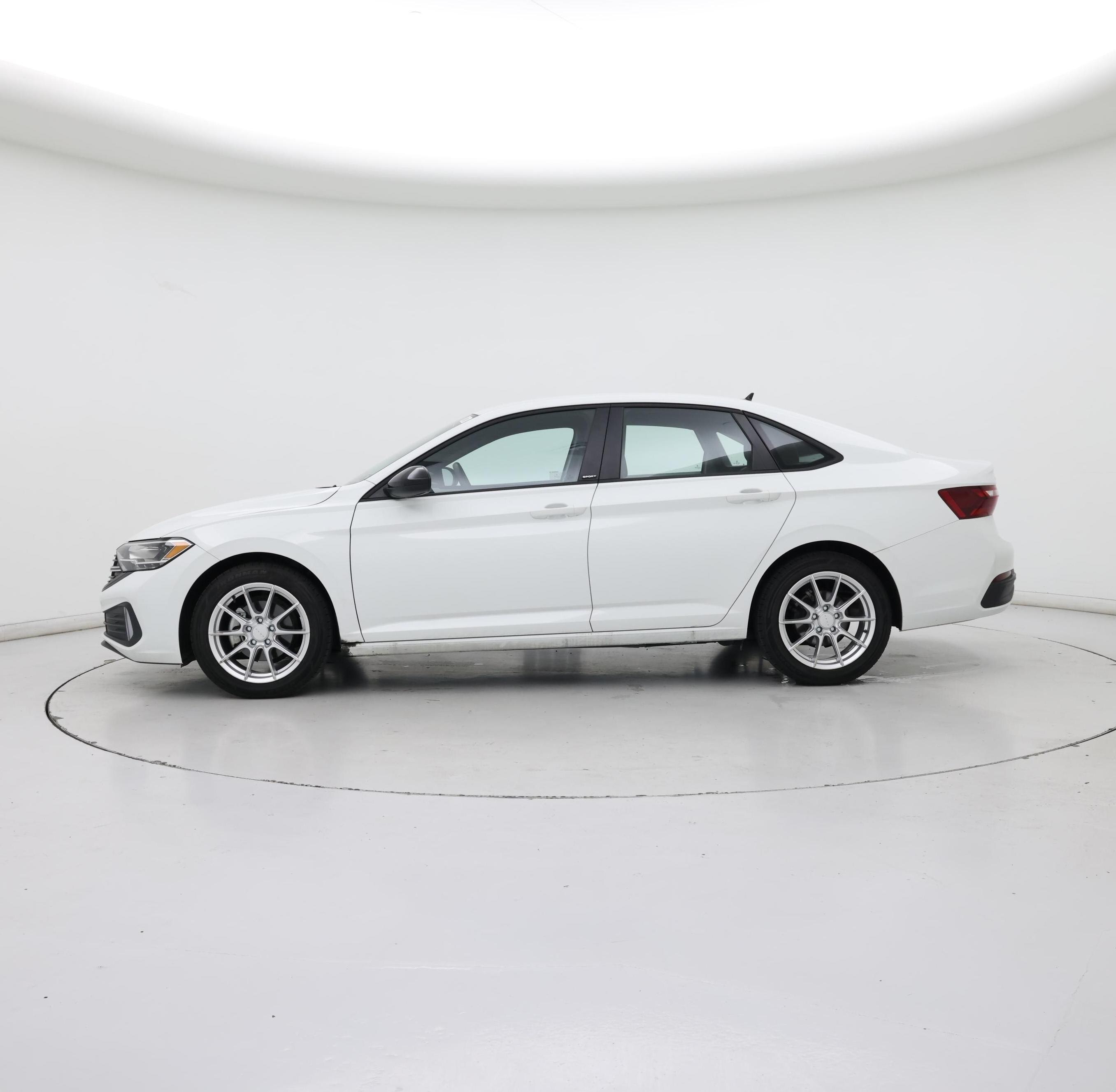 Thumbnail: 2024 Volkswagen Jetta - 3