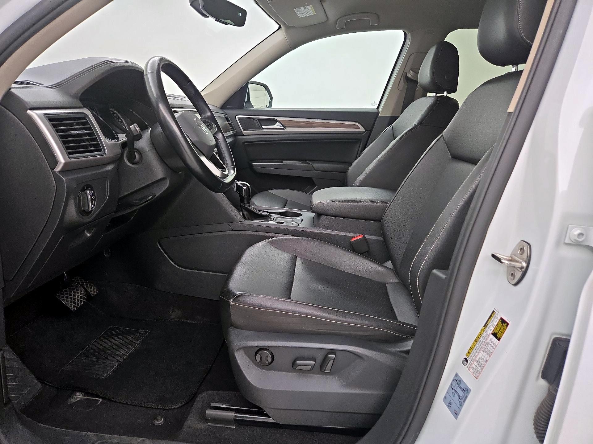 Thumbnail: 2021 Volkswagen Atlas - 11