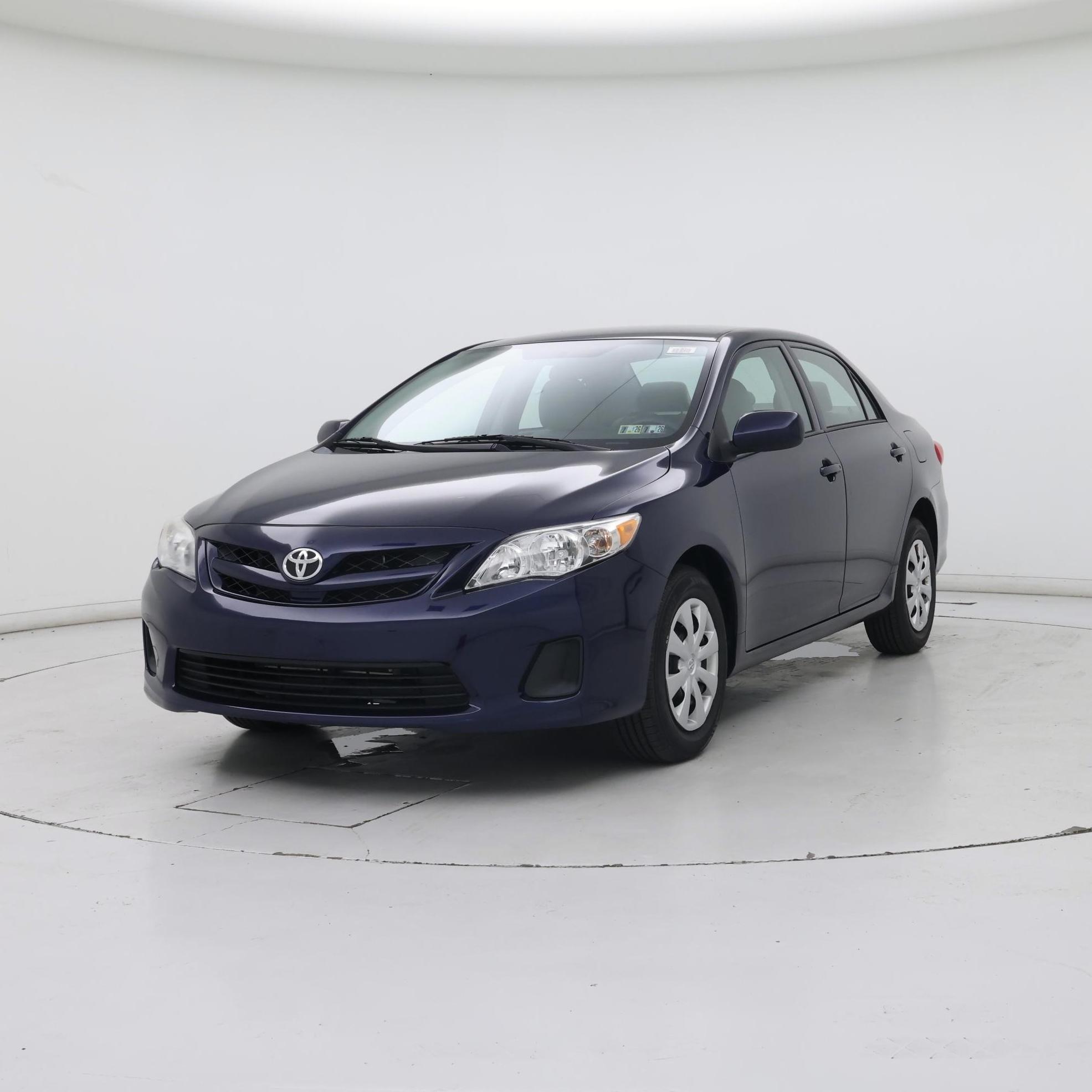 Thumbnail: 2013 Toyota Corolla - 4