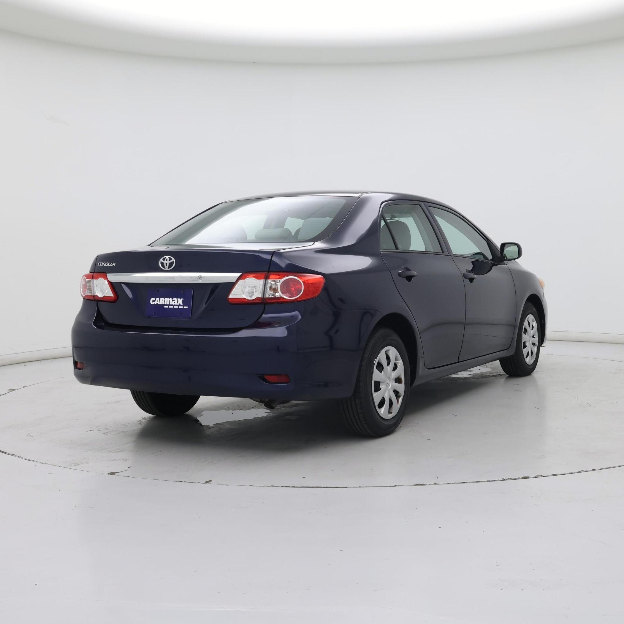 Thumbnail: 2013 Toyota Corolla - 8
